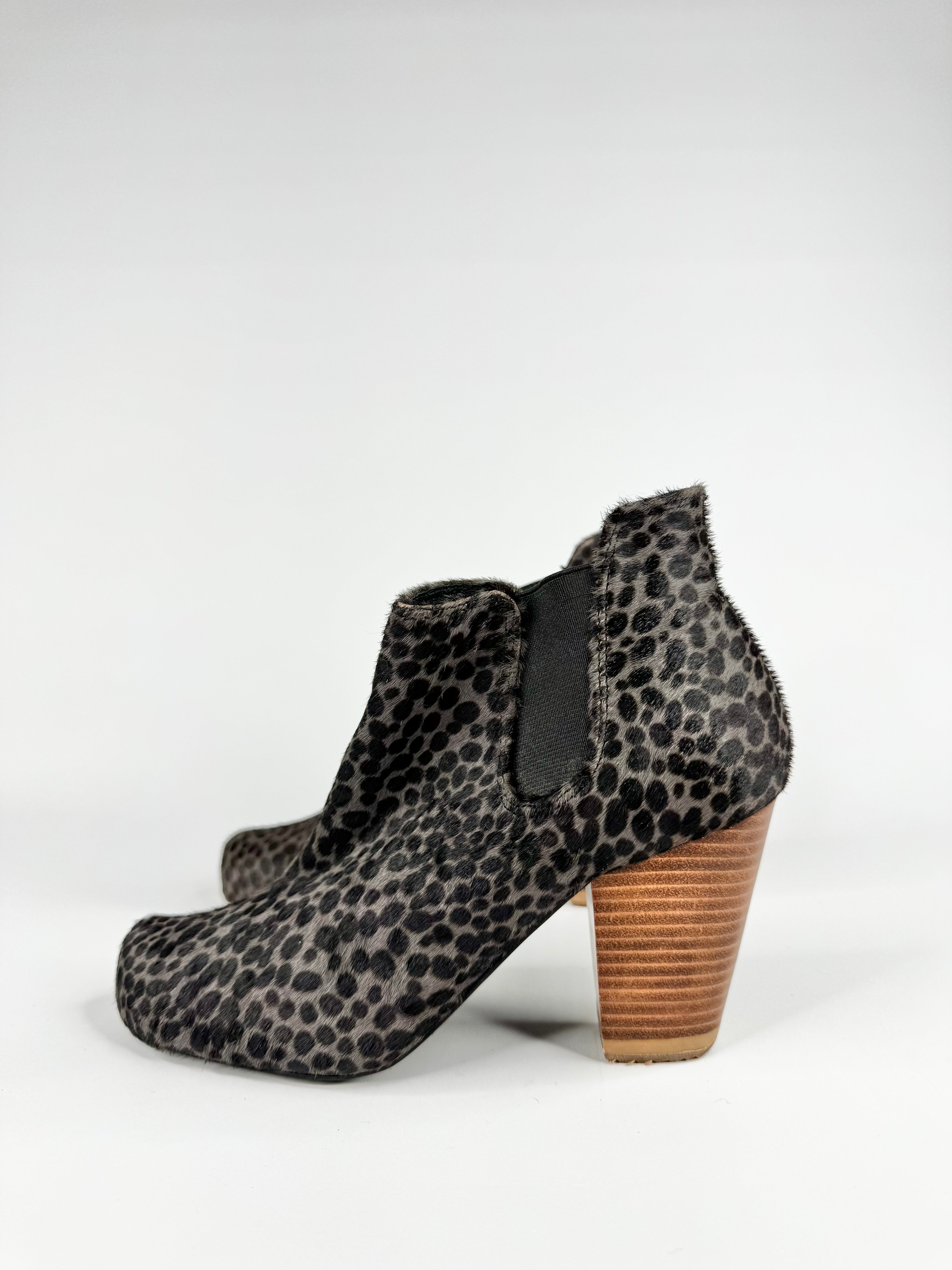 Gorman Grey & Brown Dotted Fur Ankle Boots - EU36