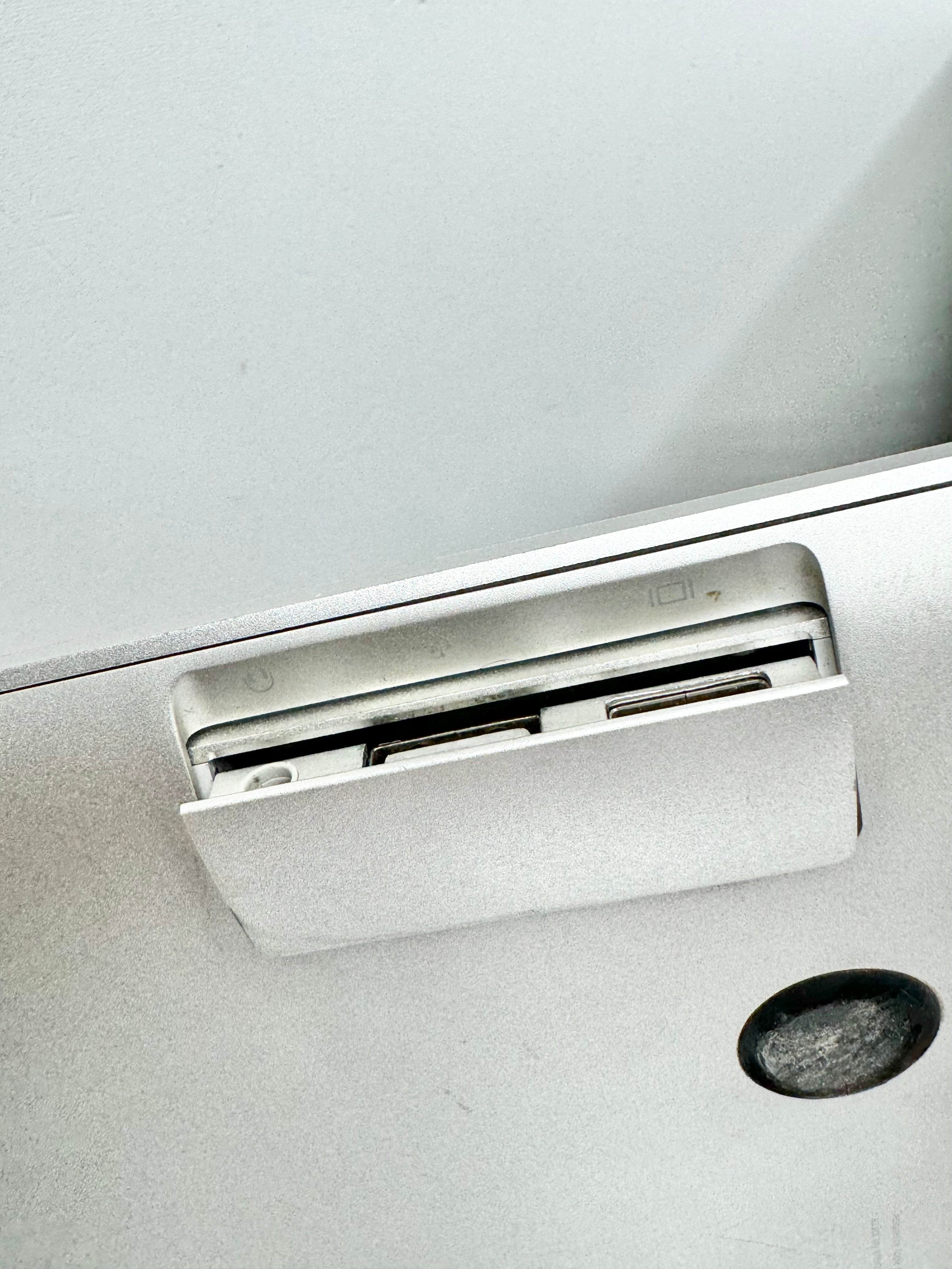 Macbook A1237 Laptop - Parts