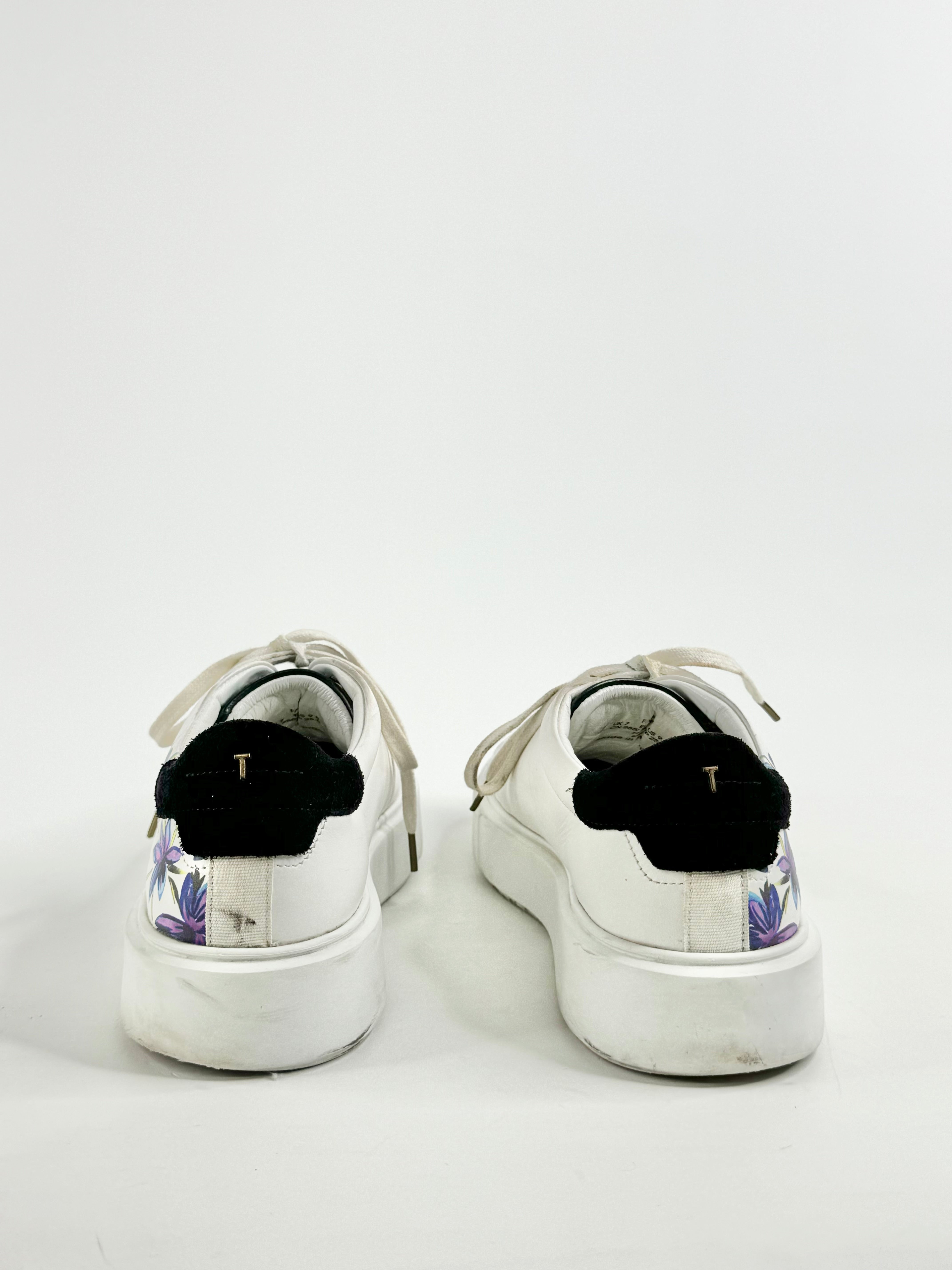 Ted Baker White Floral Painted Lace Ups - EU40