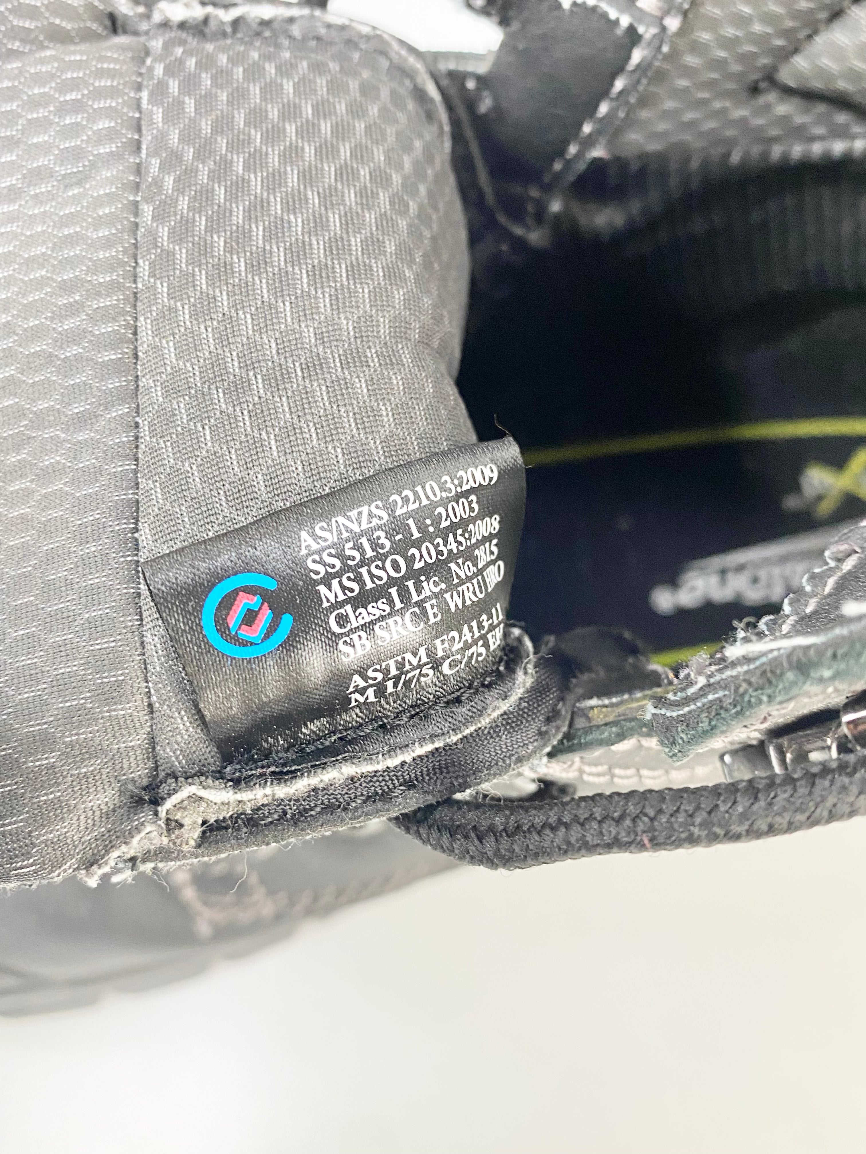 Blundstone 997 Black Leather Water-Resistant Safety Cap Safety Boots - 8