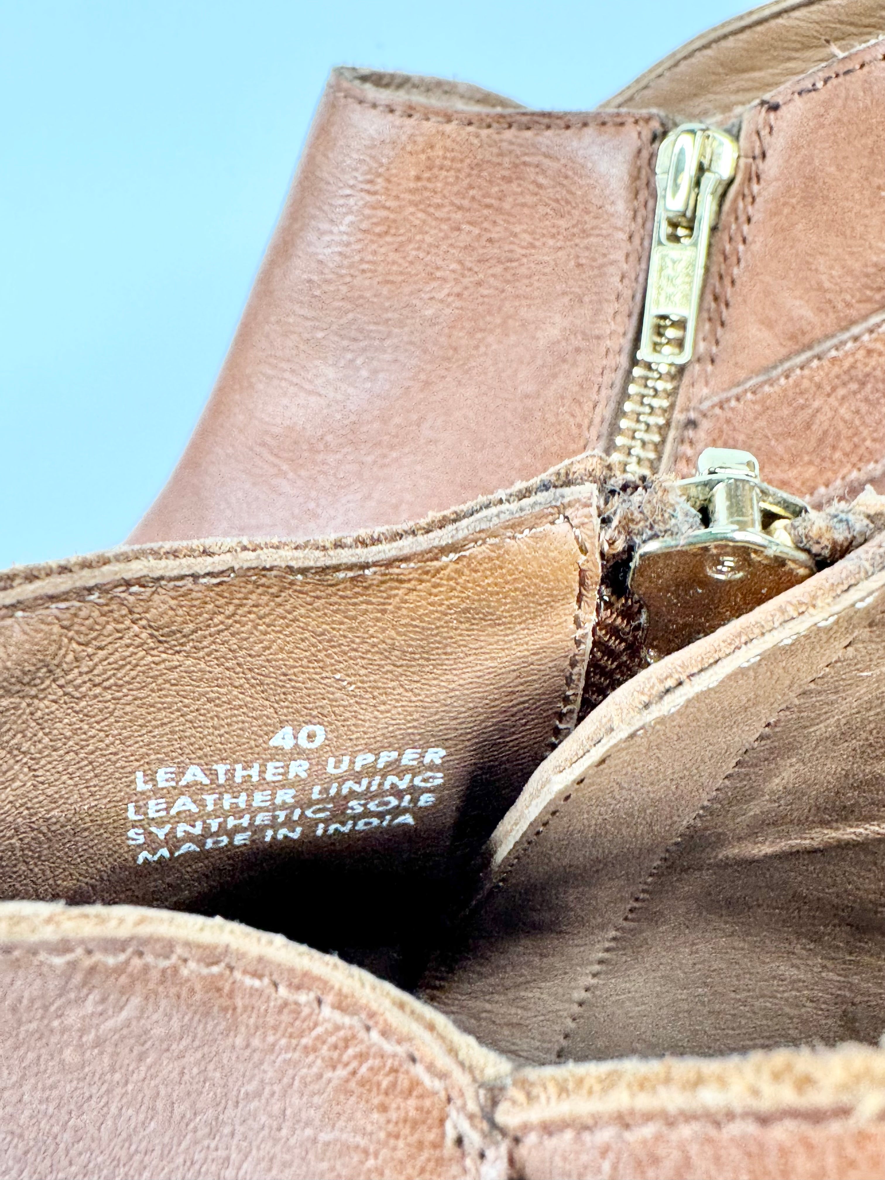 Elk Tan Leather Zippered Ankle Boots - EU40