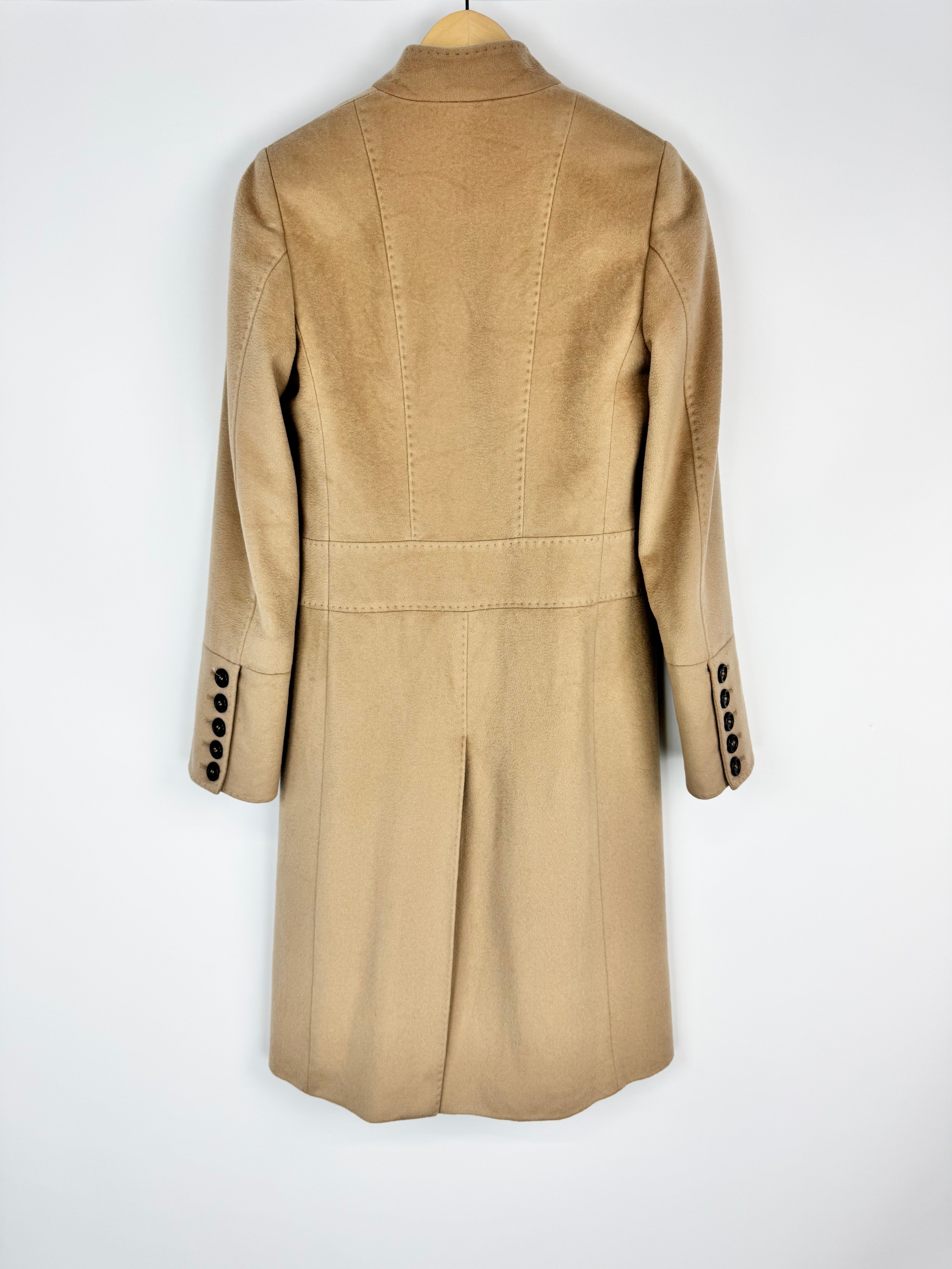 Burberry Beige Wool Coat - AU8