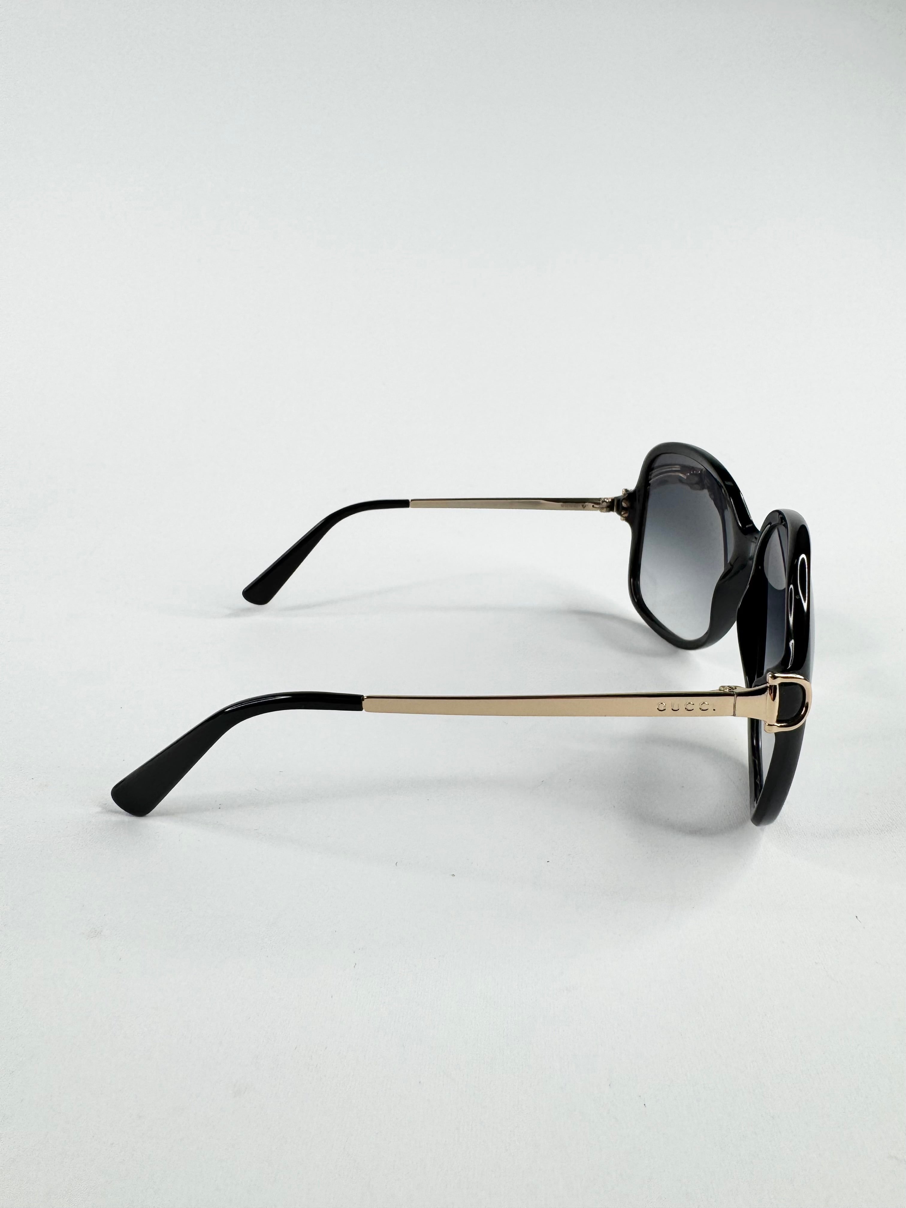 Gucci Black and Gold Round Sunglasses