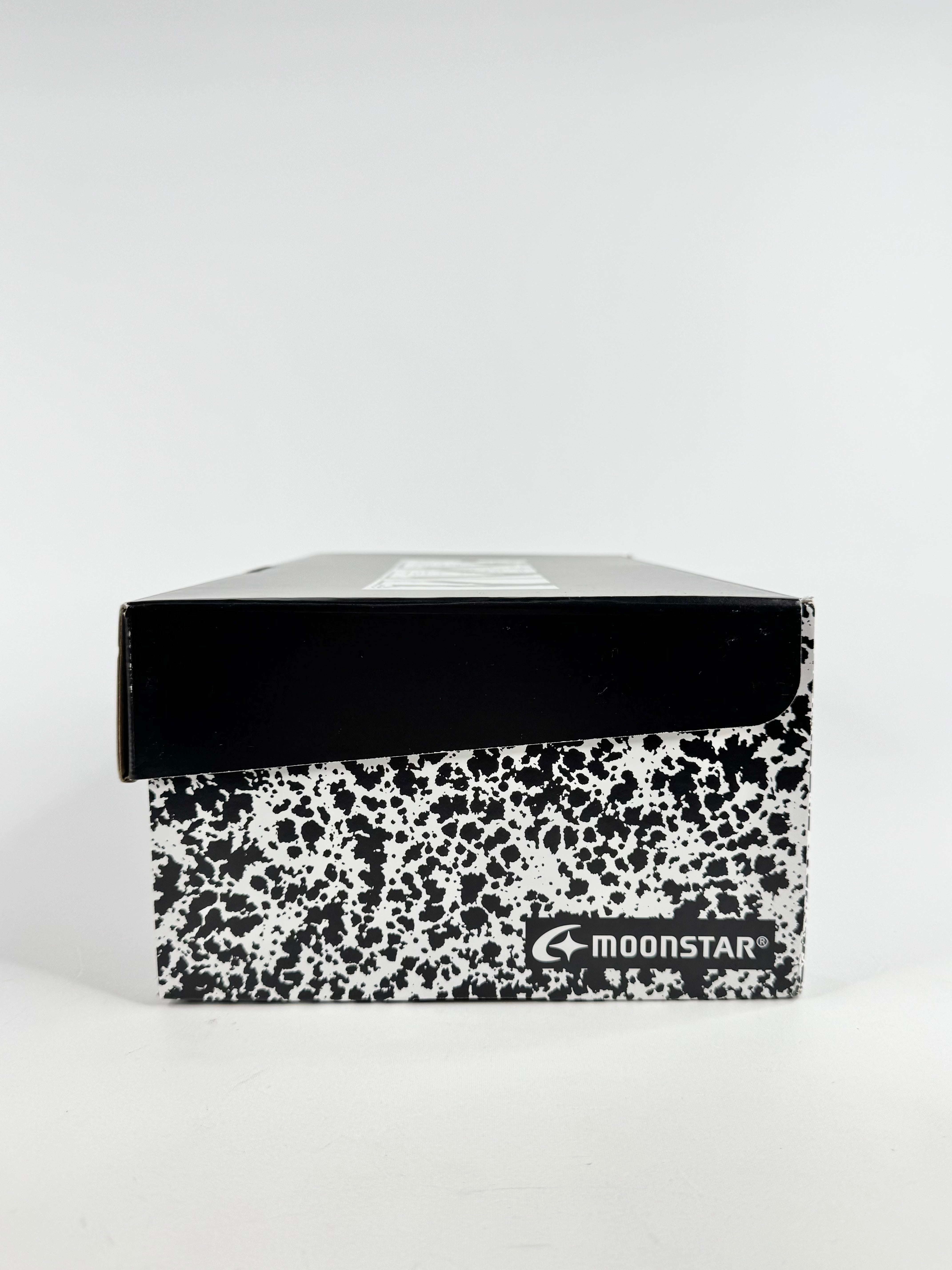 Moonstar x Arpenteur 'Sidewalk' White Shoe - EU43