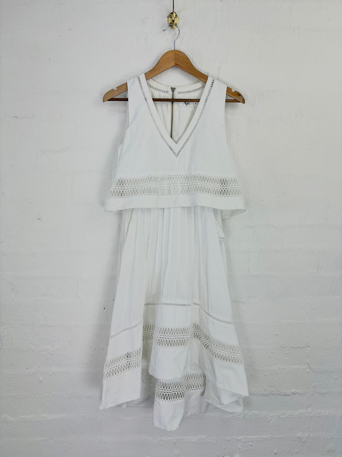 Aje White Linen & Cotton Sleeveless Tiered Midi Dress - AU6