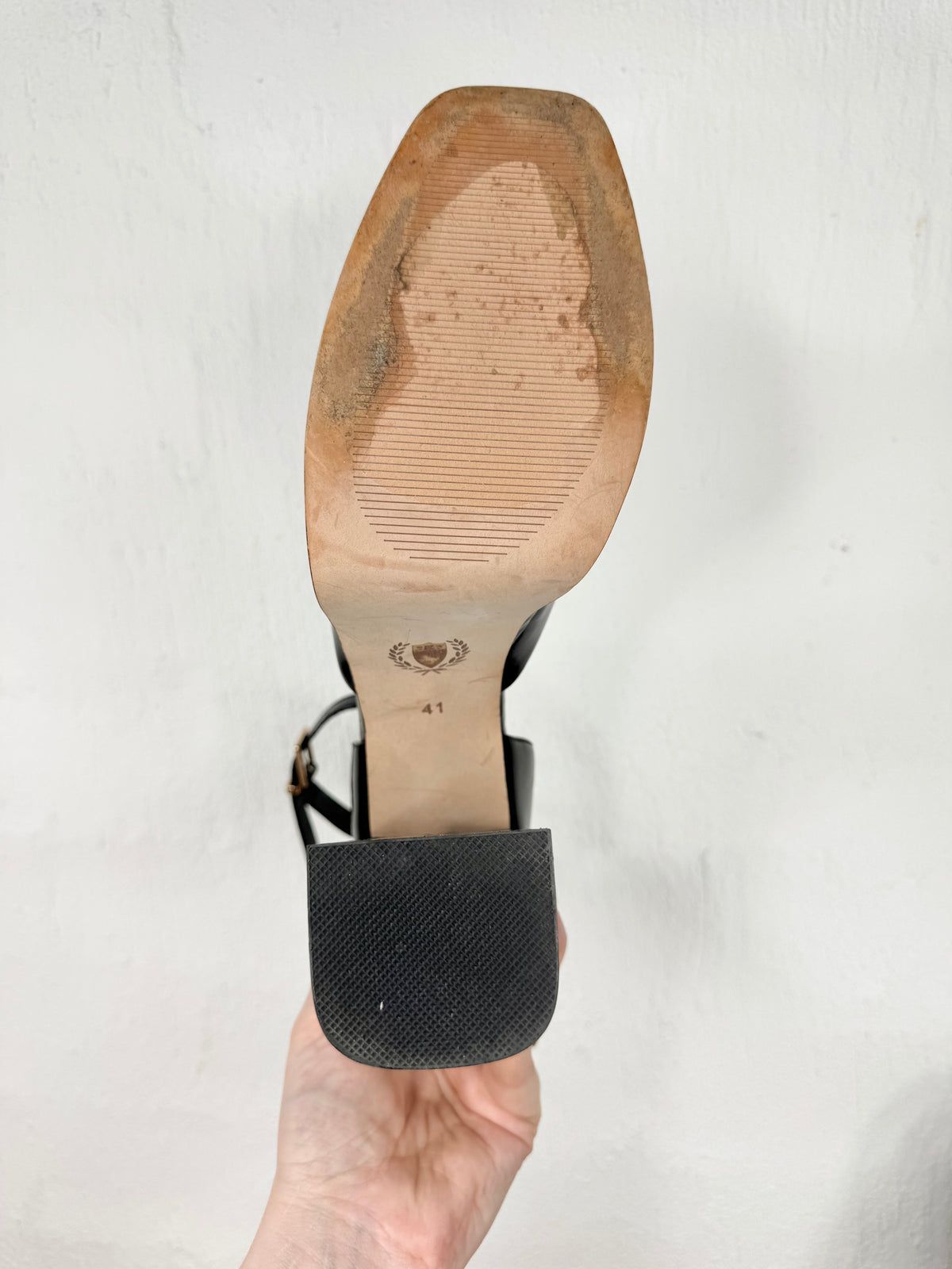 Mi Piaci Black Patent Leather 'Marilyn' Platform Mary Janes - EU41