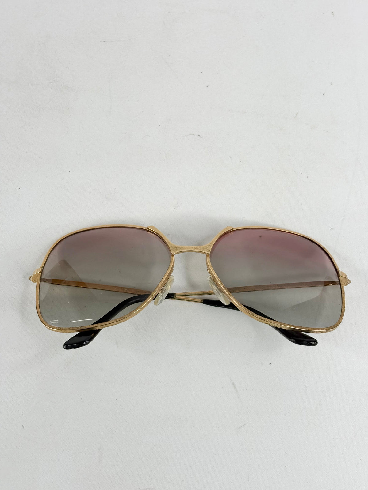 Vintage Gold-Tone Metal Frame/Gradient Lens Sunglasses