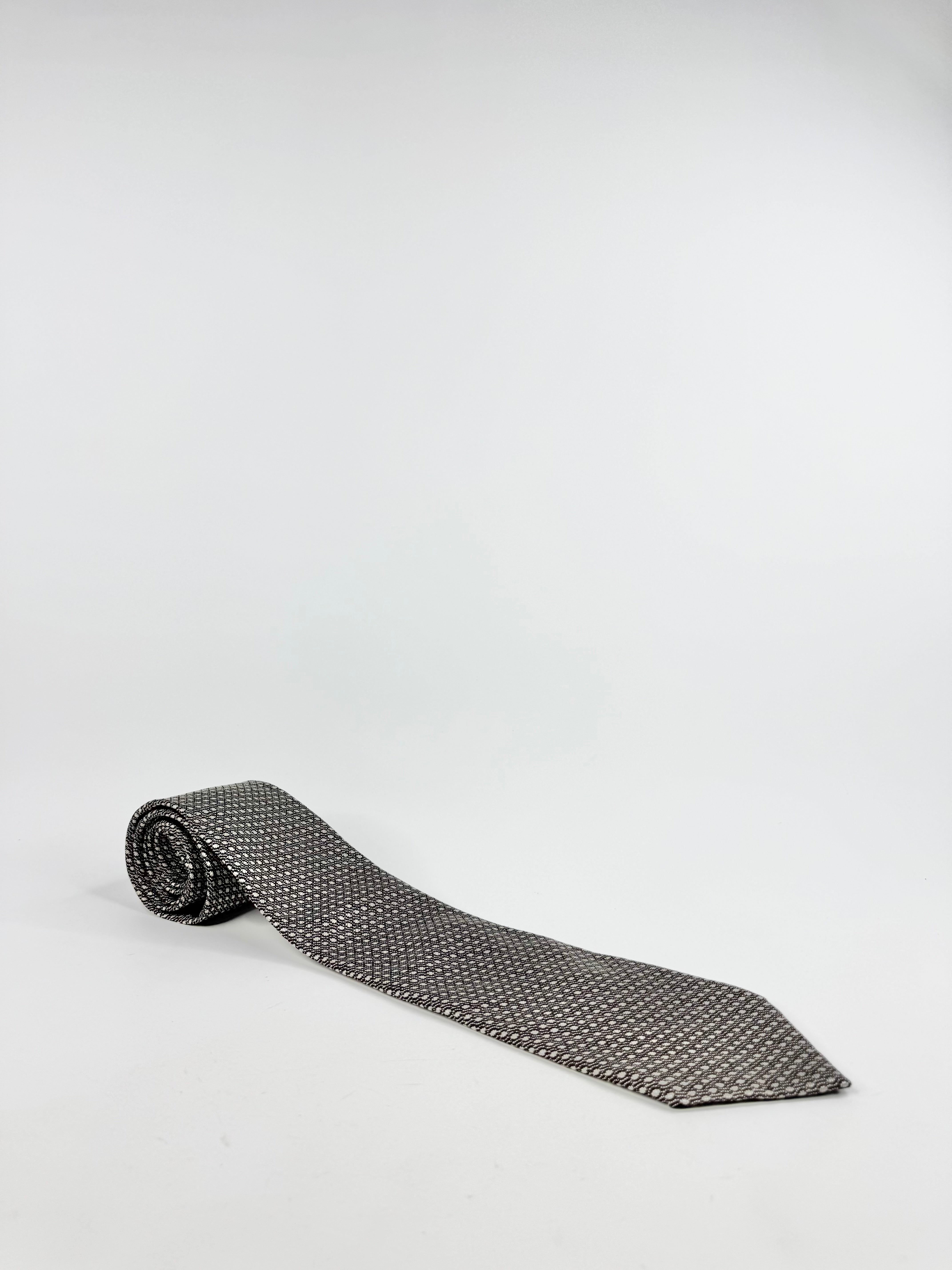 Tom Ford Silvery Silk Tie