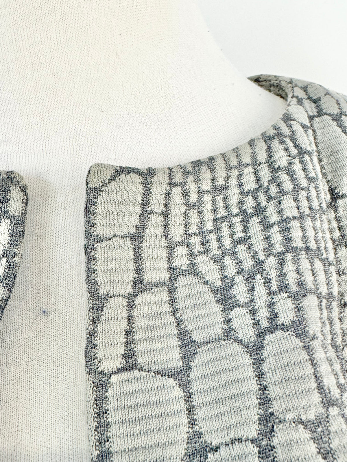 Armani Collezioni Grey Duotone Suit - AU12
