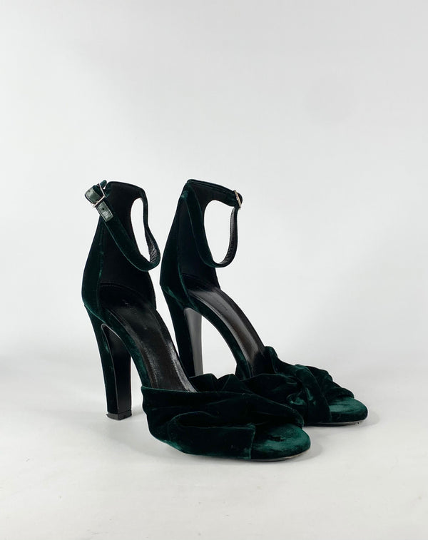 Scanlan Theodore Forest Green Velvet Heels - EU39