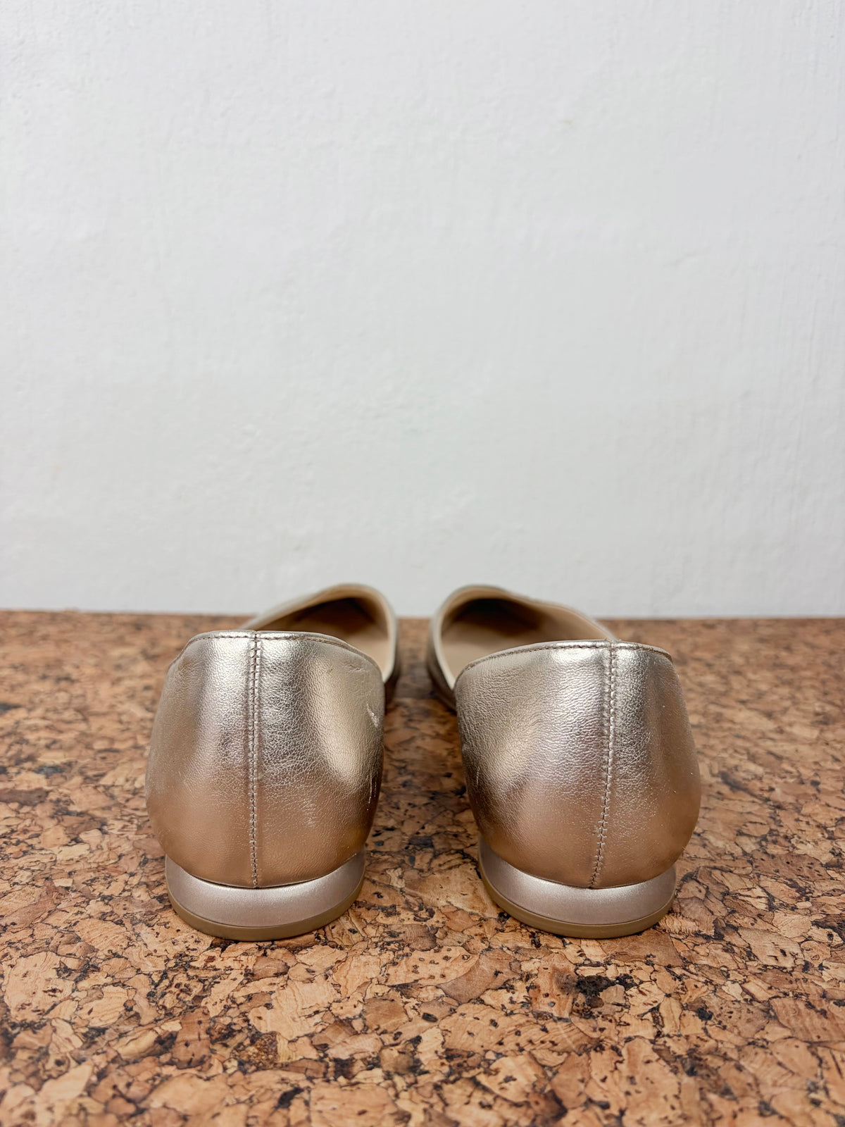 Hogl Metallic Rose Gold Pointed Toe Ballet Flats - EU38