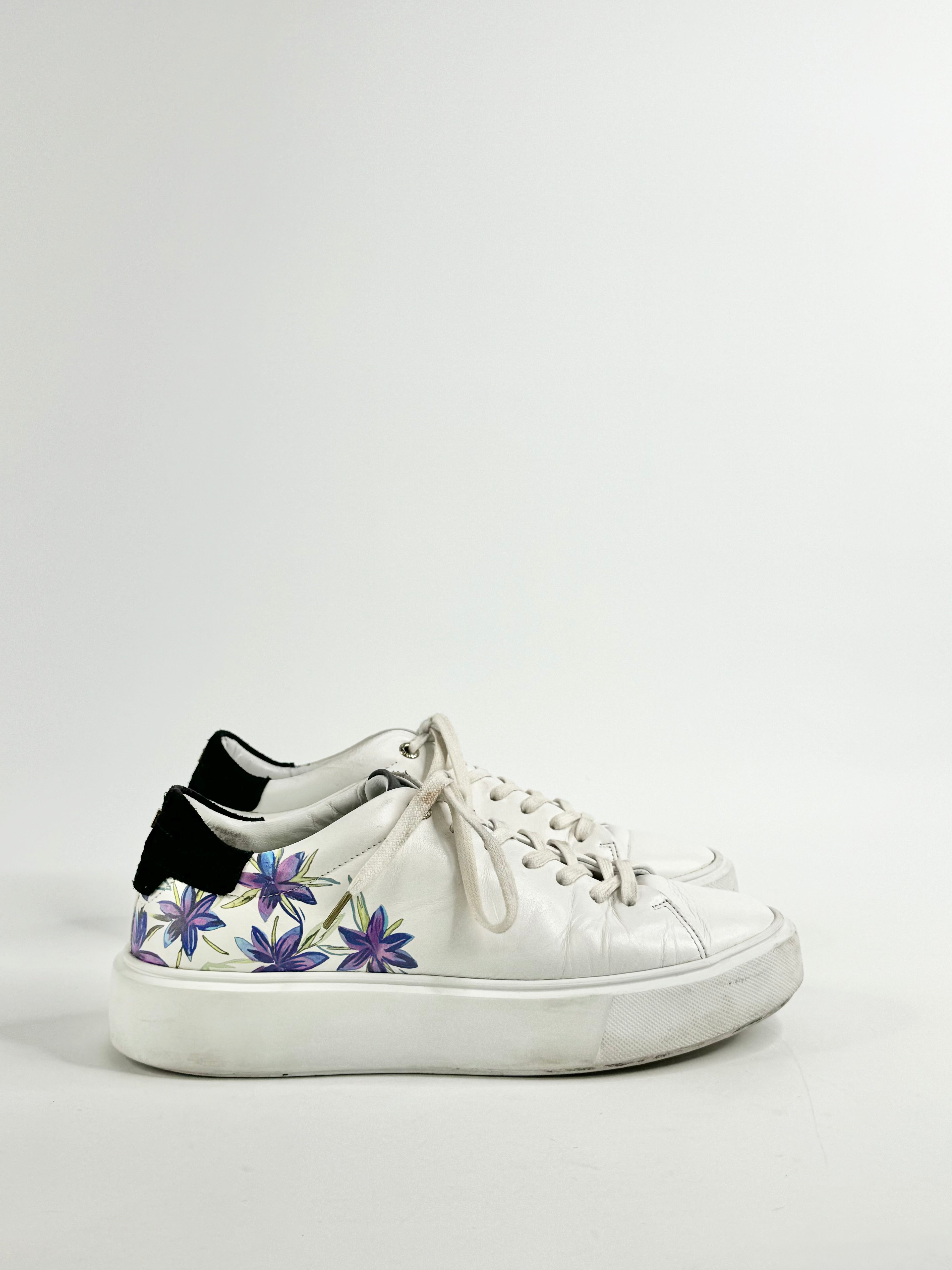 Ted Baker White Floral Painted Lace Ups - EU40