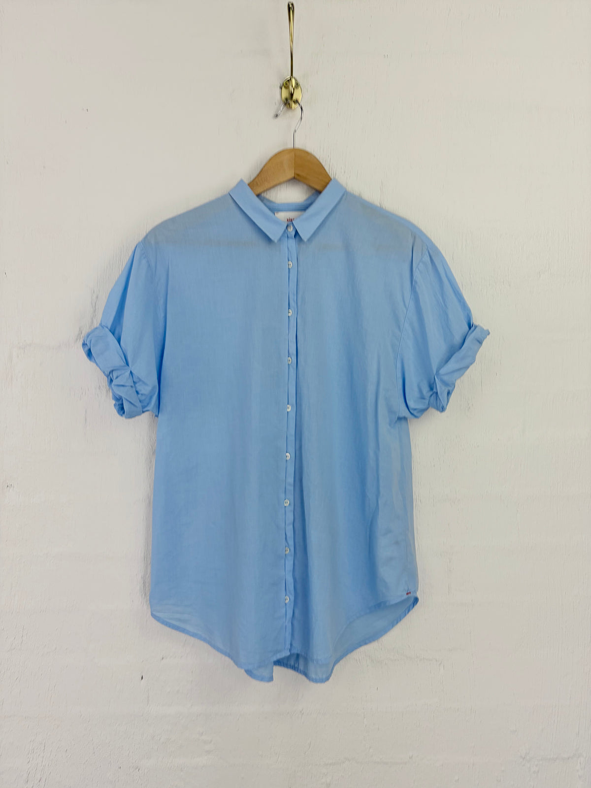 Xirena Sky Blue 'Channing' Short Sleeve Shirt - AU8/10
