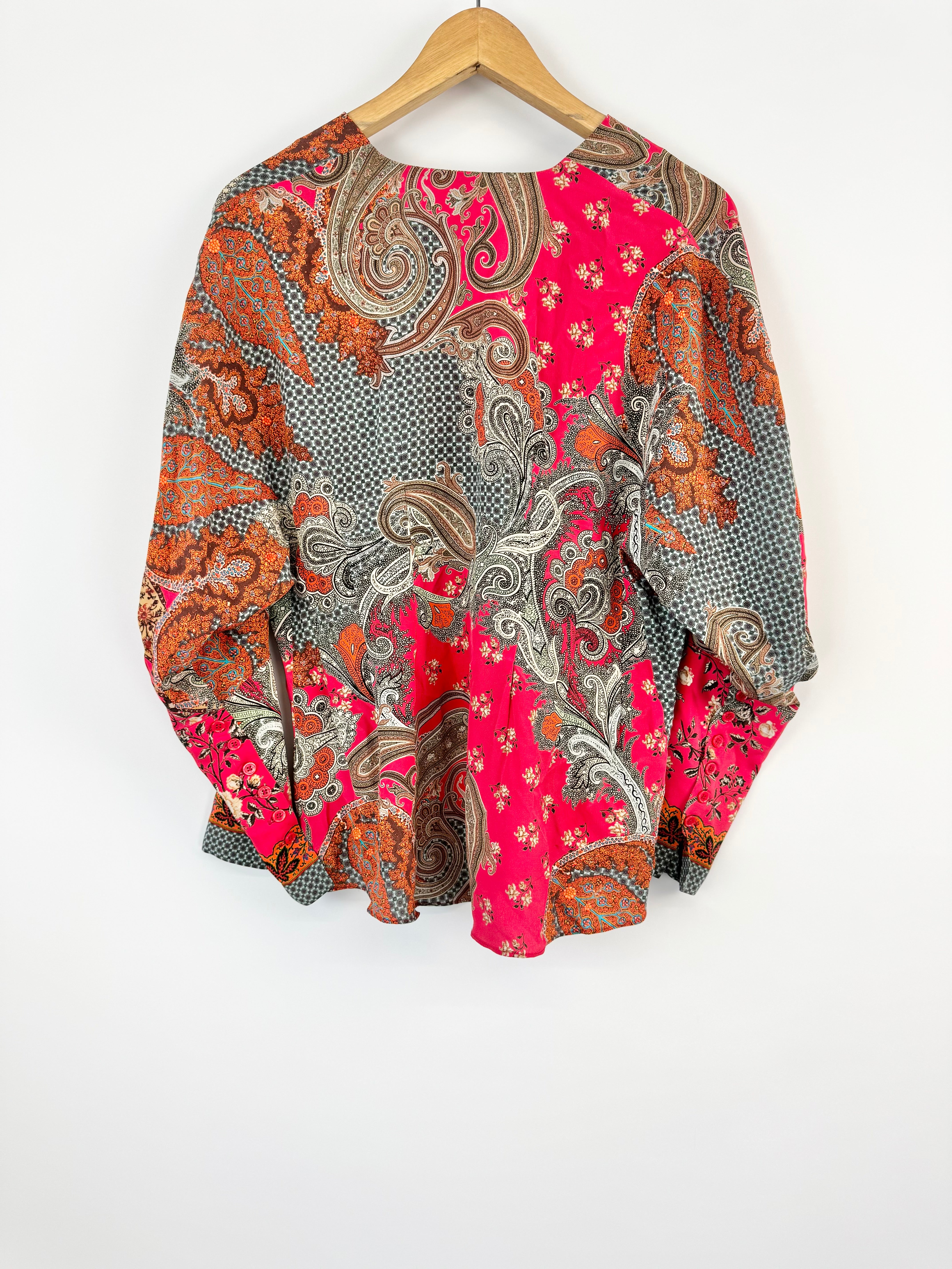 SCANLAN THEODORE MULTI COLOR PAISLEY PATTERN SILK TOP - AU8