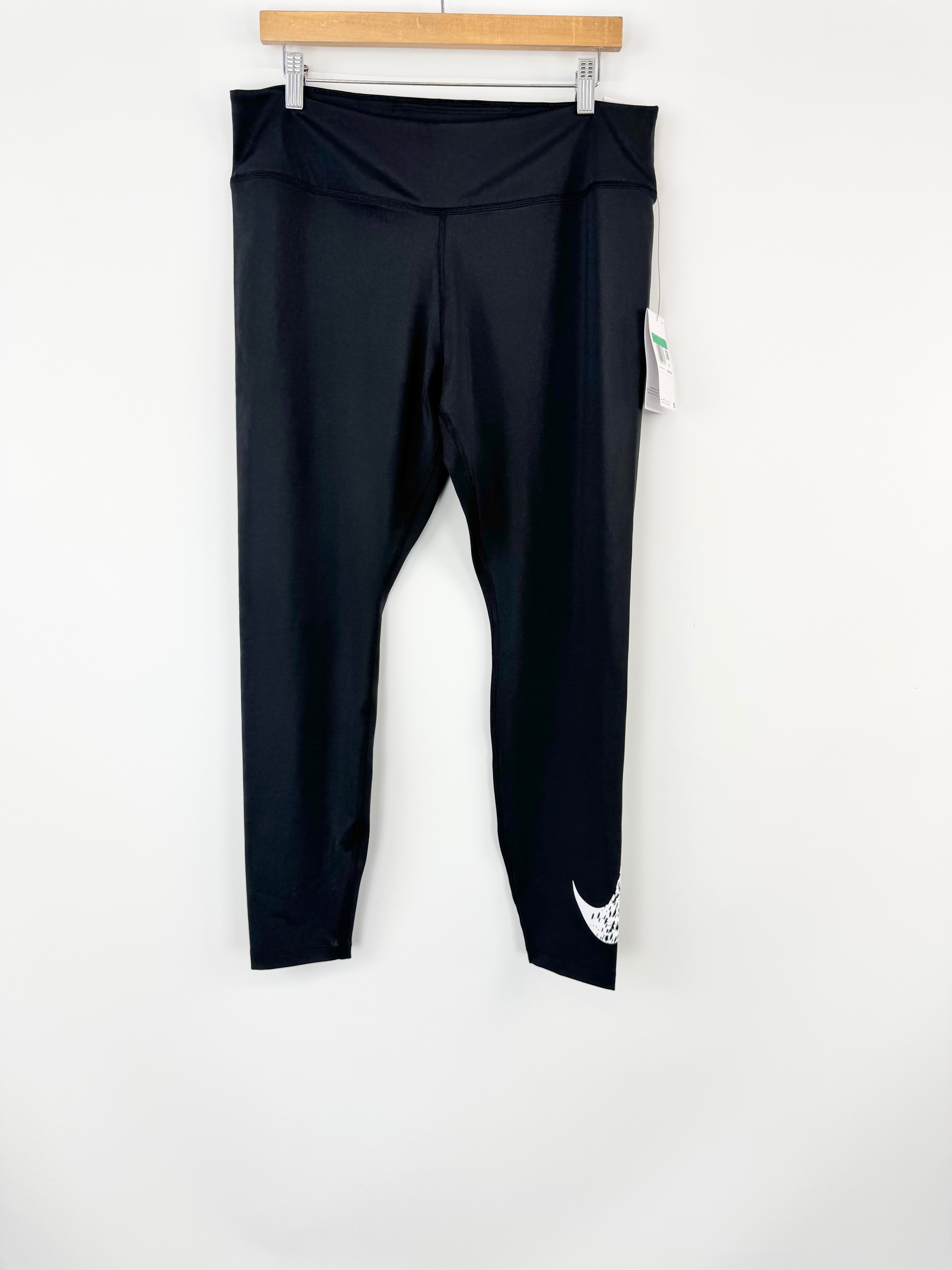 Nike One Running Black Leggings NWT - AU16/18