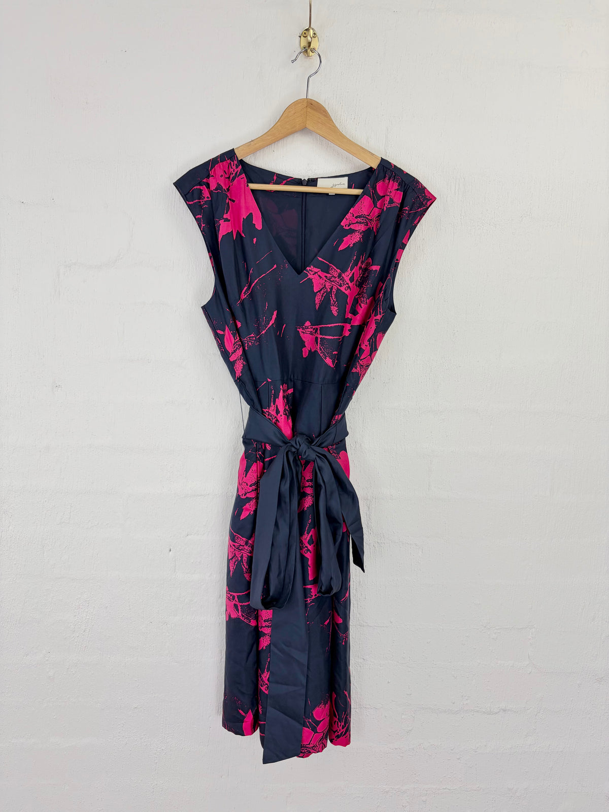 Sportscraft Signature Navy & Fuschia Silk Dress - AU8/10