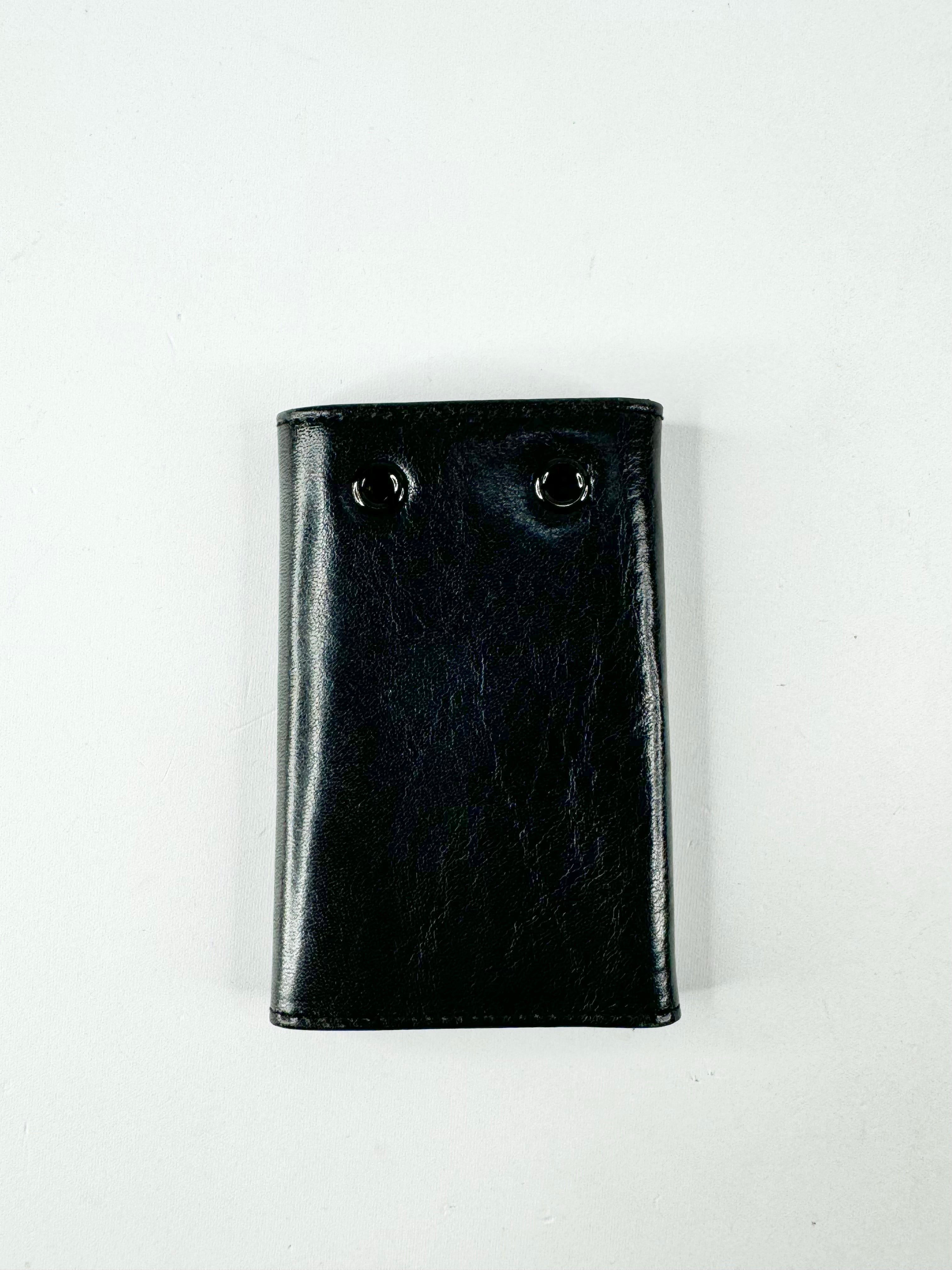 Oroton Sleek Black Leather Key Holder