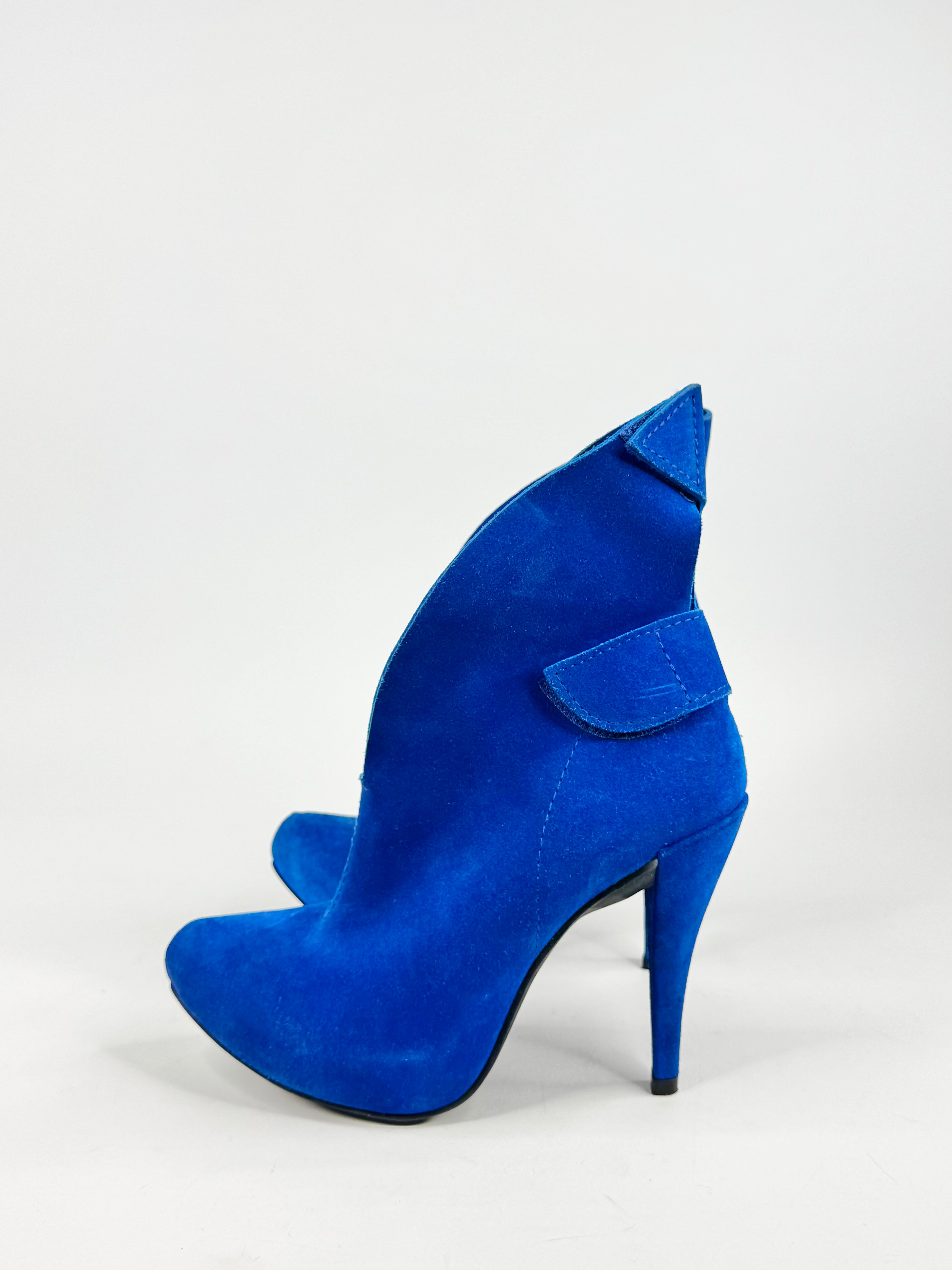 Pedro Garcia Electric Blue Suede Stiletto Boots - EU39
