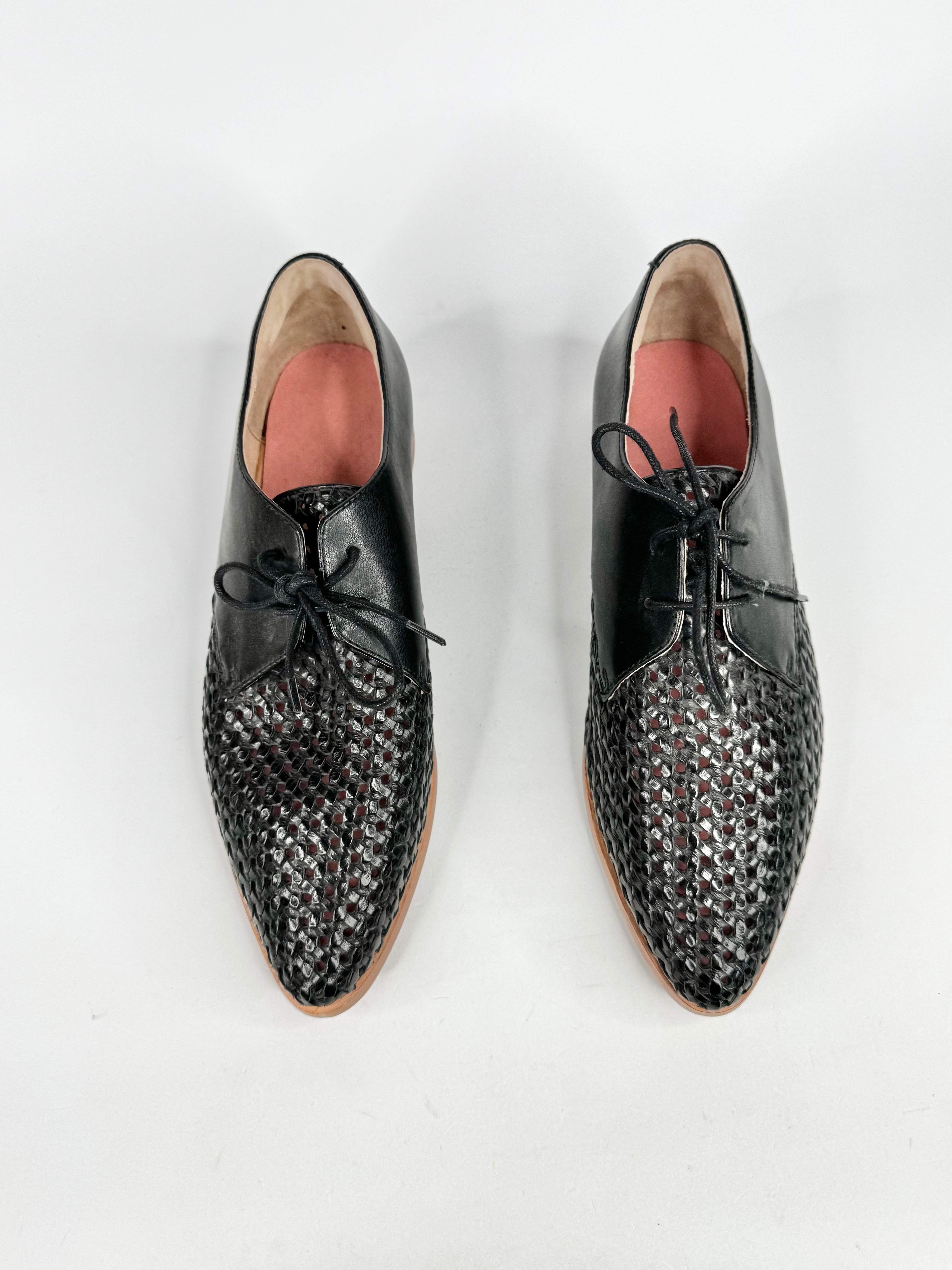 Bared Black Woven Leather Lace Ups - EU40