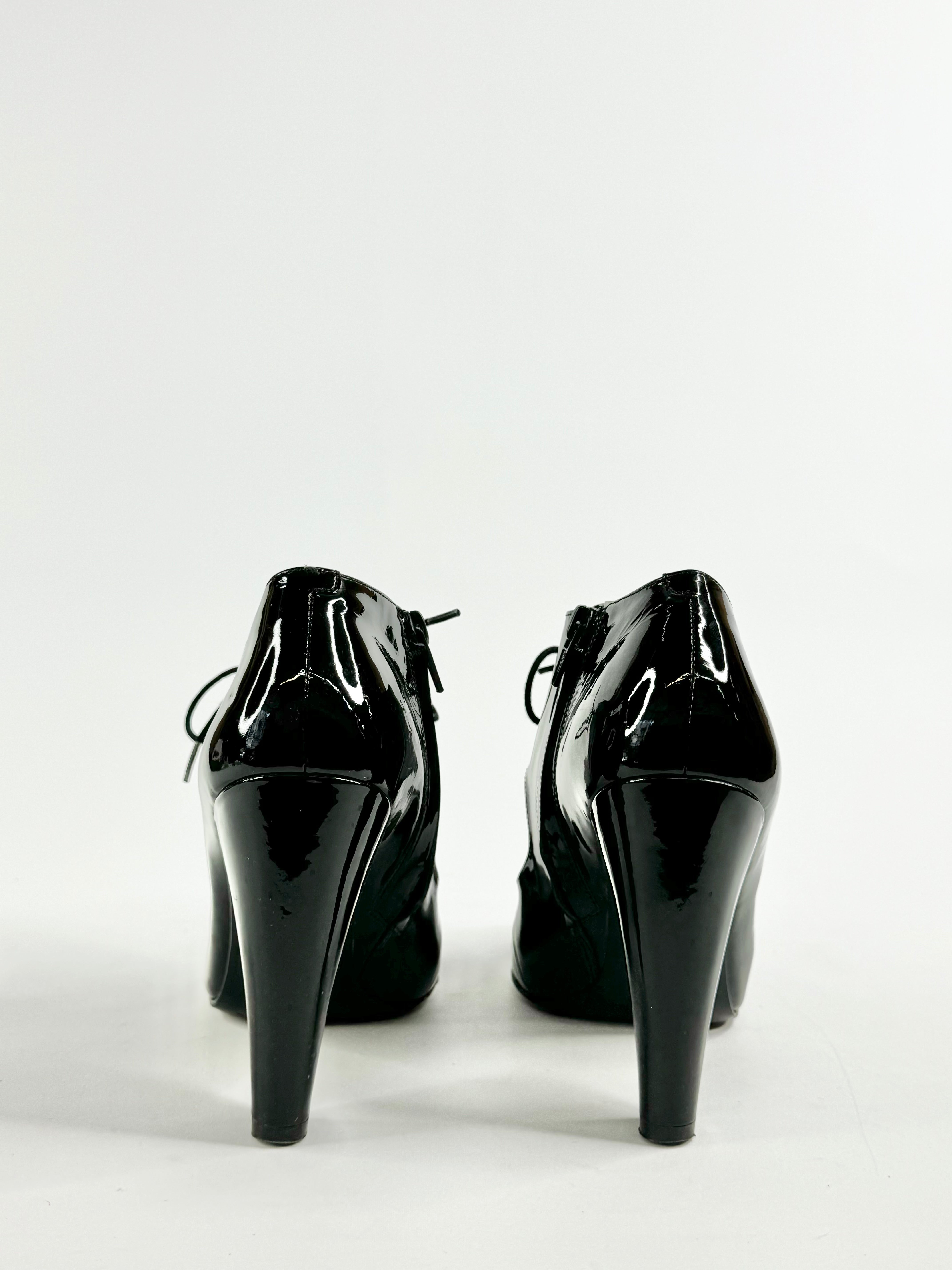 Marc by Marc Jacobs Black Patent Leather Pumps - EU38