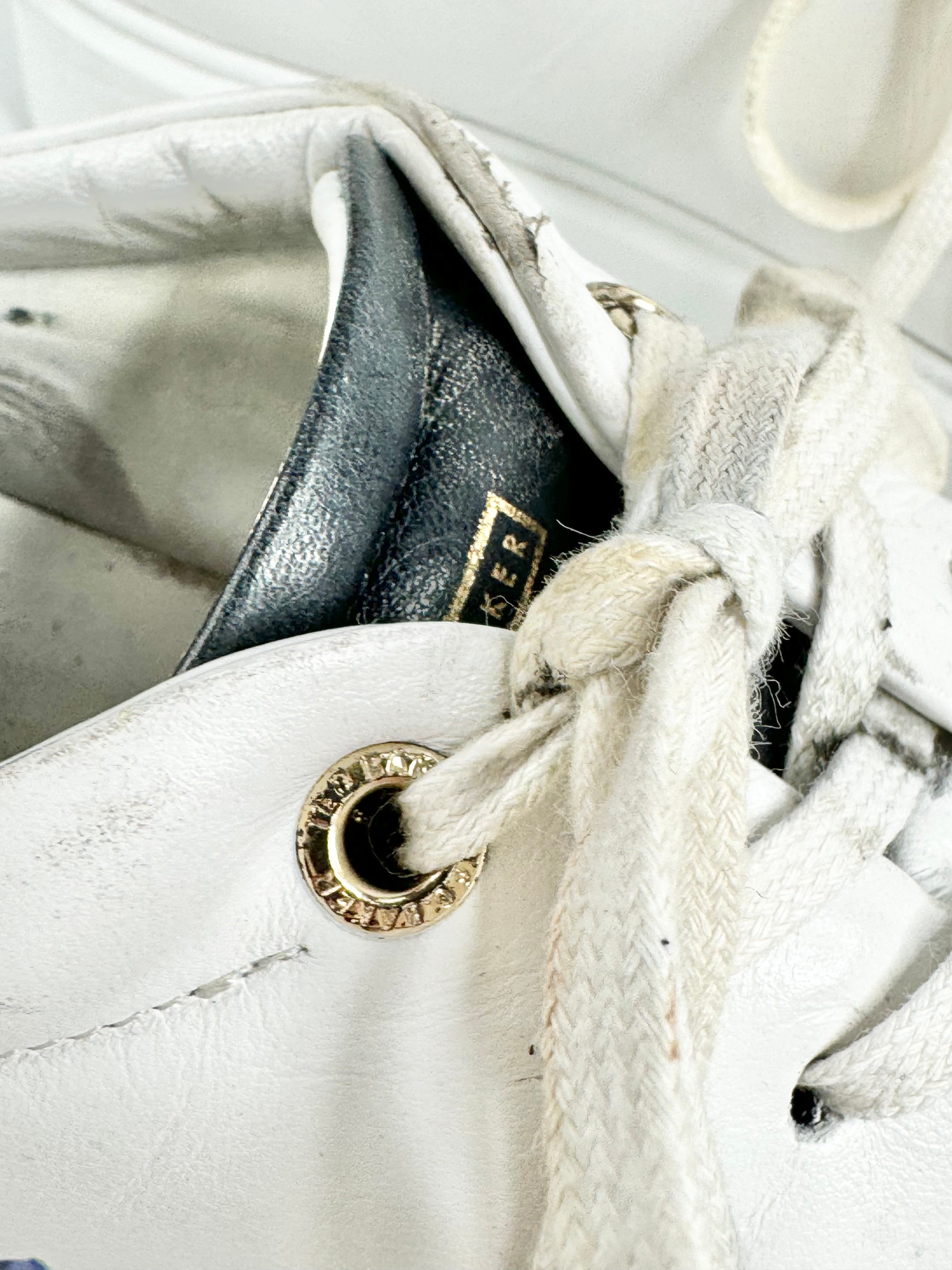 Ted Baker White Floral Painted Lace Ups - EU40
