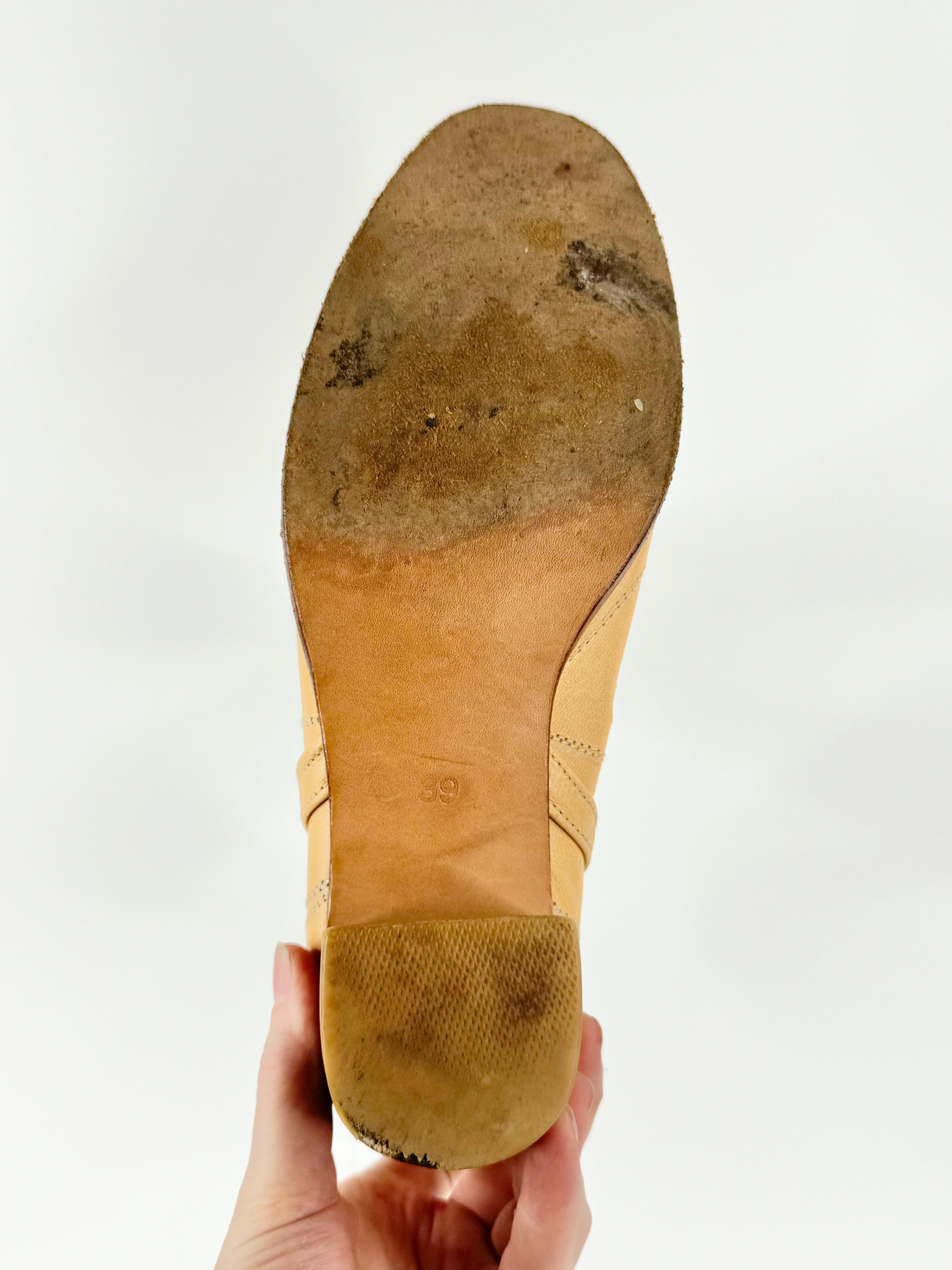 Jfahri Mustard Yellow 'Nic Cut' Boots - EU38