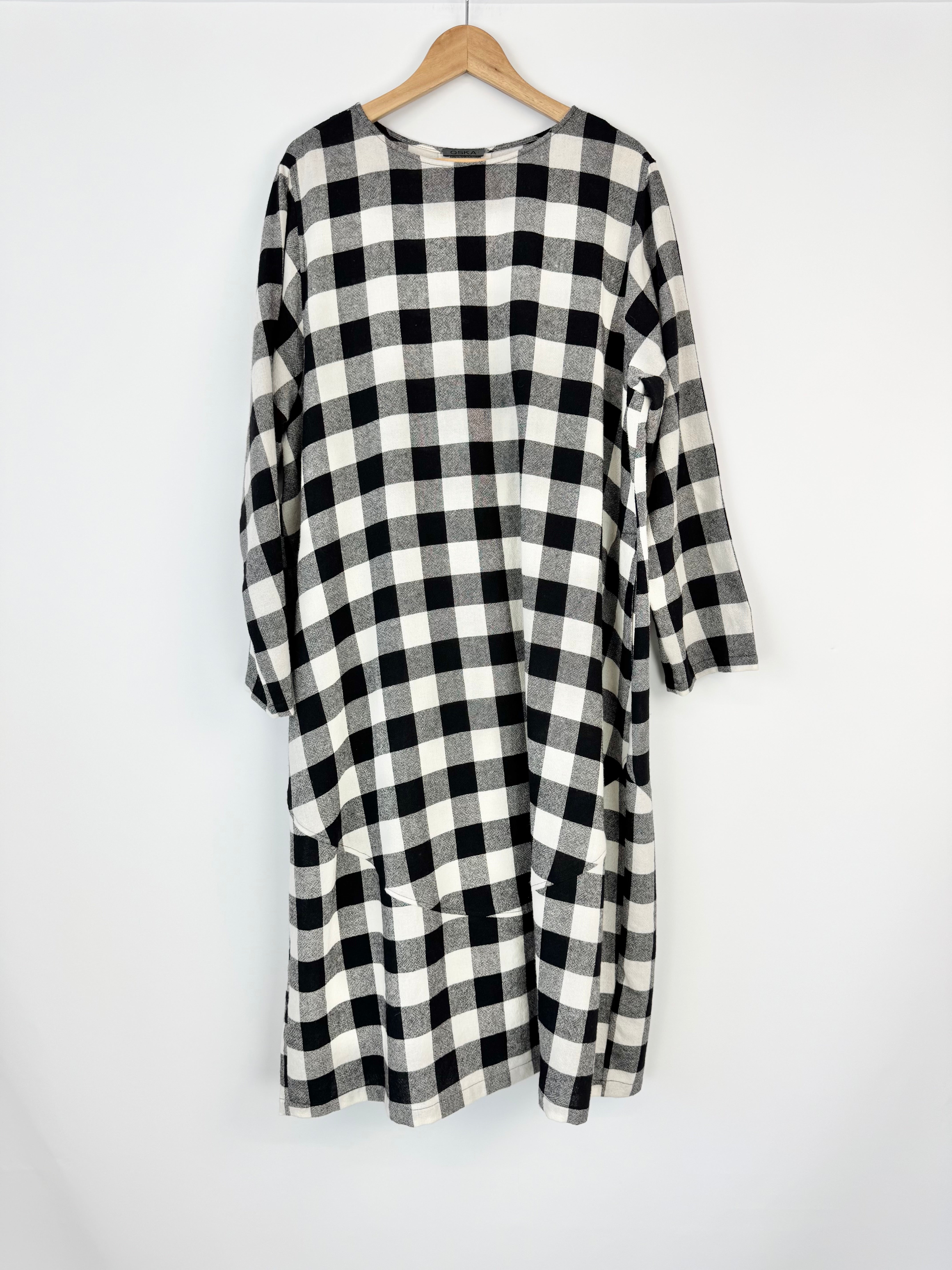 Oska Black & White XL Gingham Pattern Maxi Dress - AU12/14