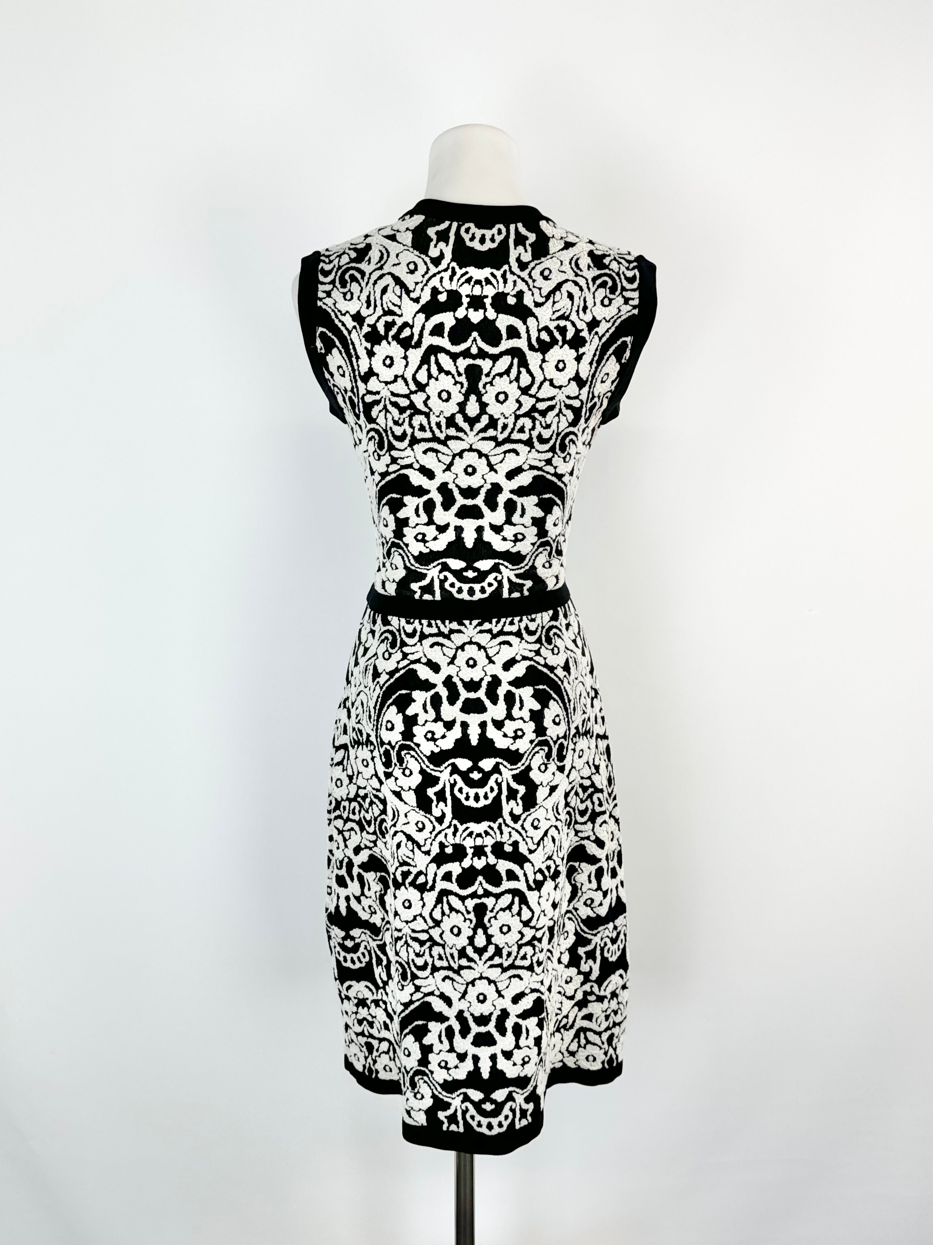 M Missioni Black & White Brocade Pattern Midi Dress - AU8