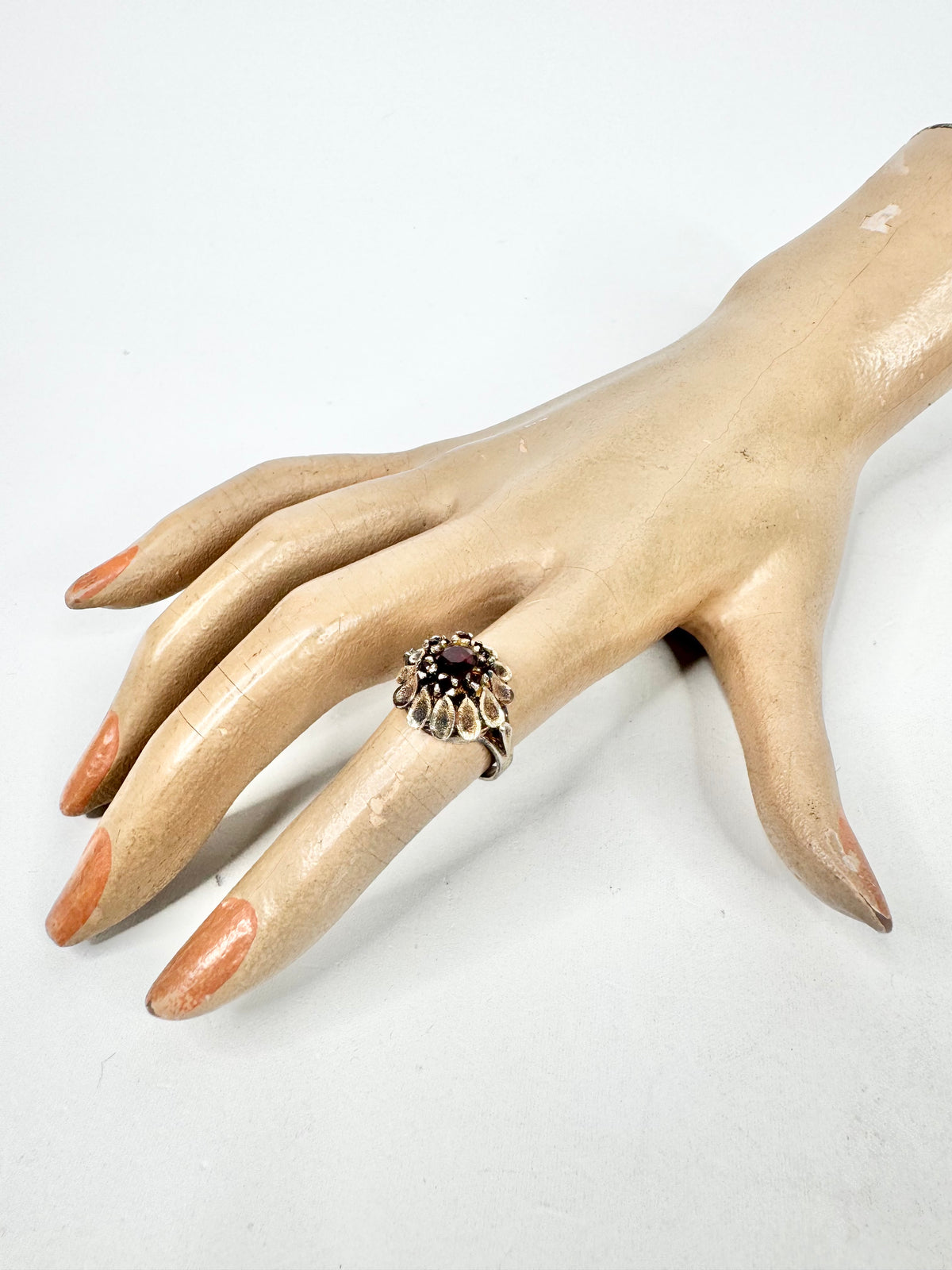 Vintage Raised Garnet Petal Patterned Ring