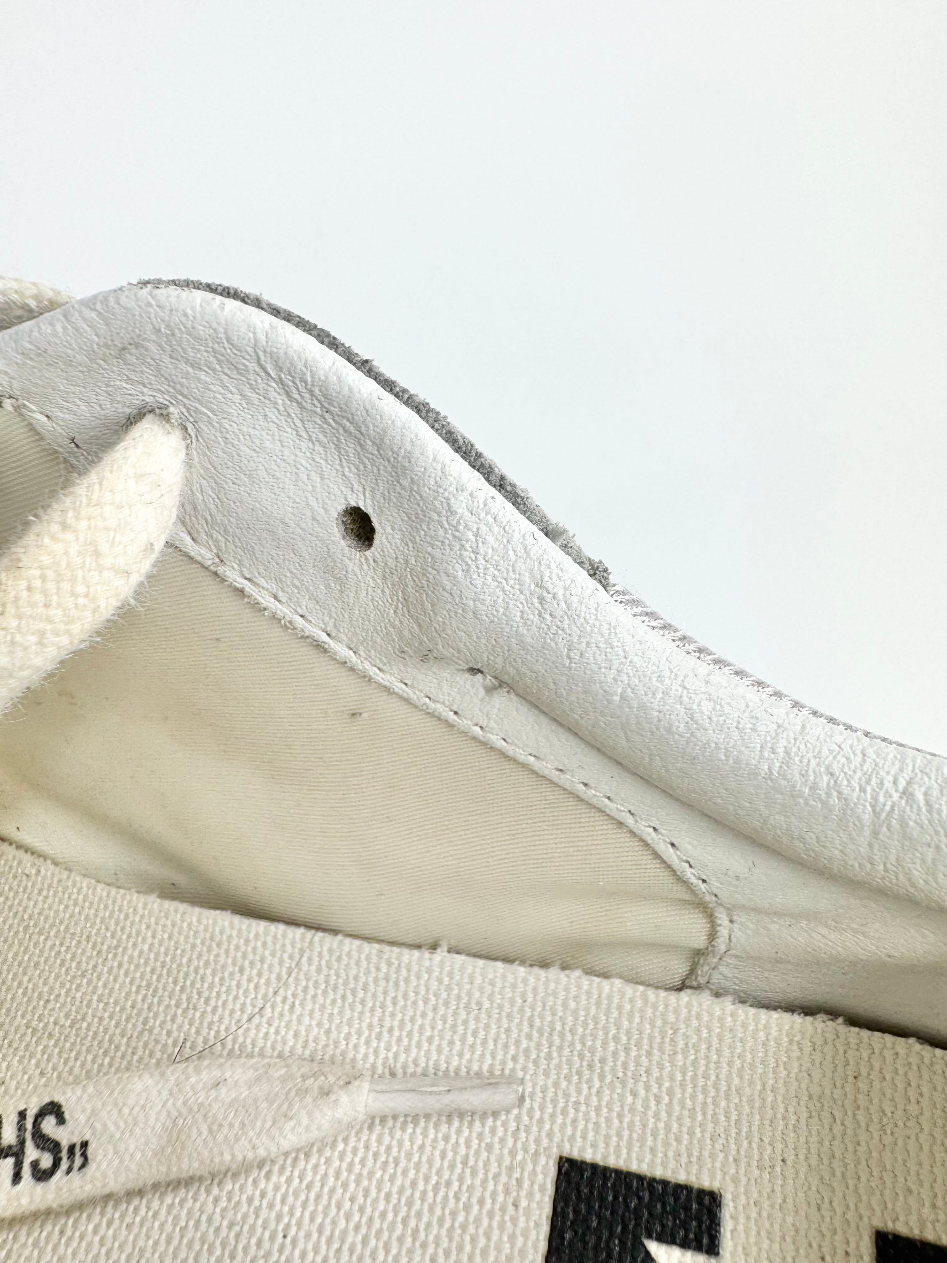 Off-White Grey & White 'Runner' Sneakers - EU39