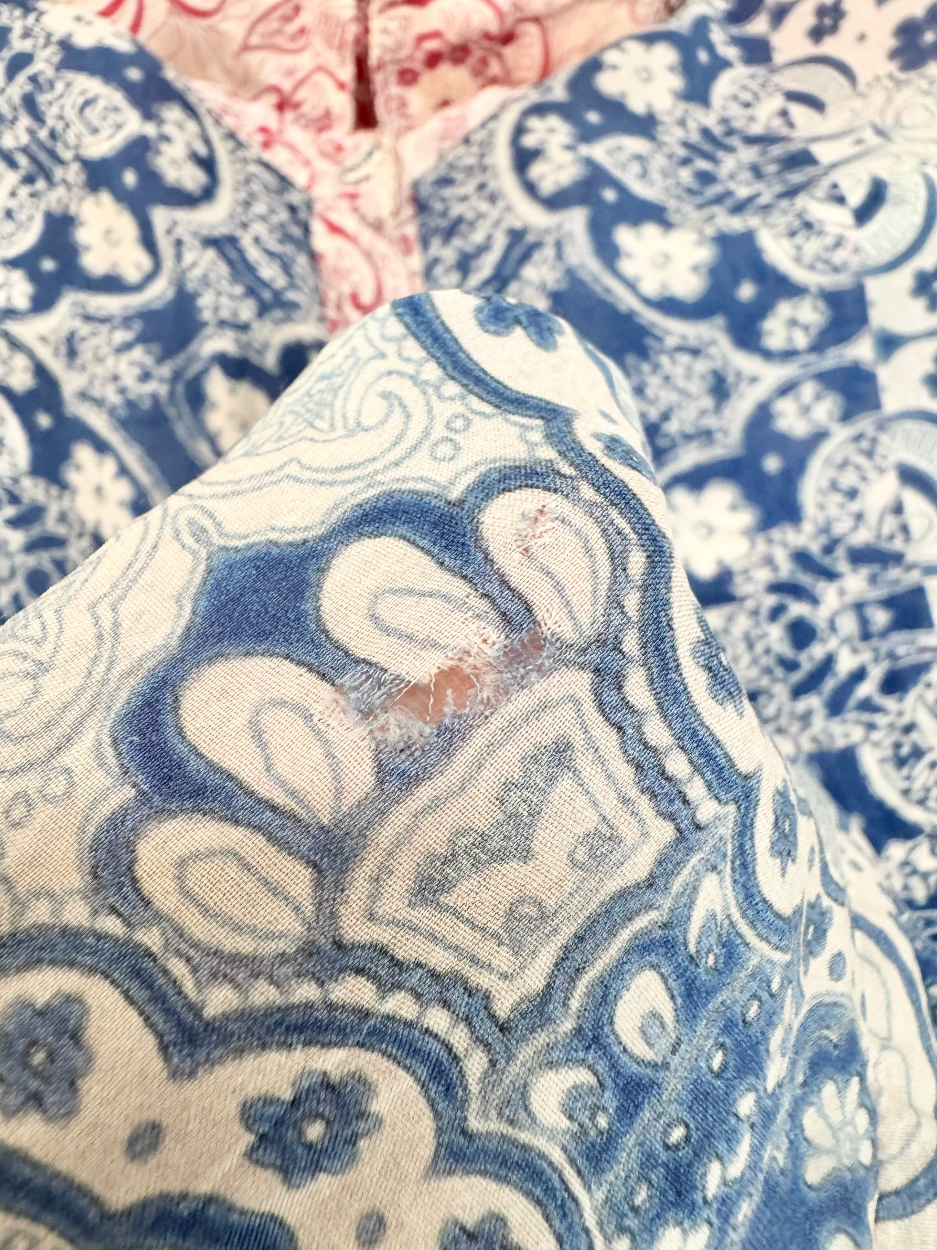 Johnny Was Blue & Coral Floral Patterned Rayon Shirt - AU10/12