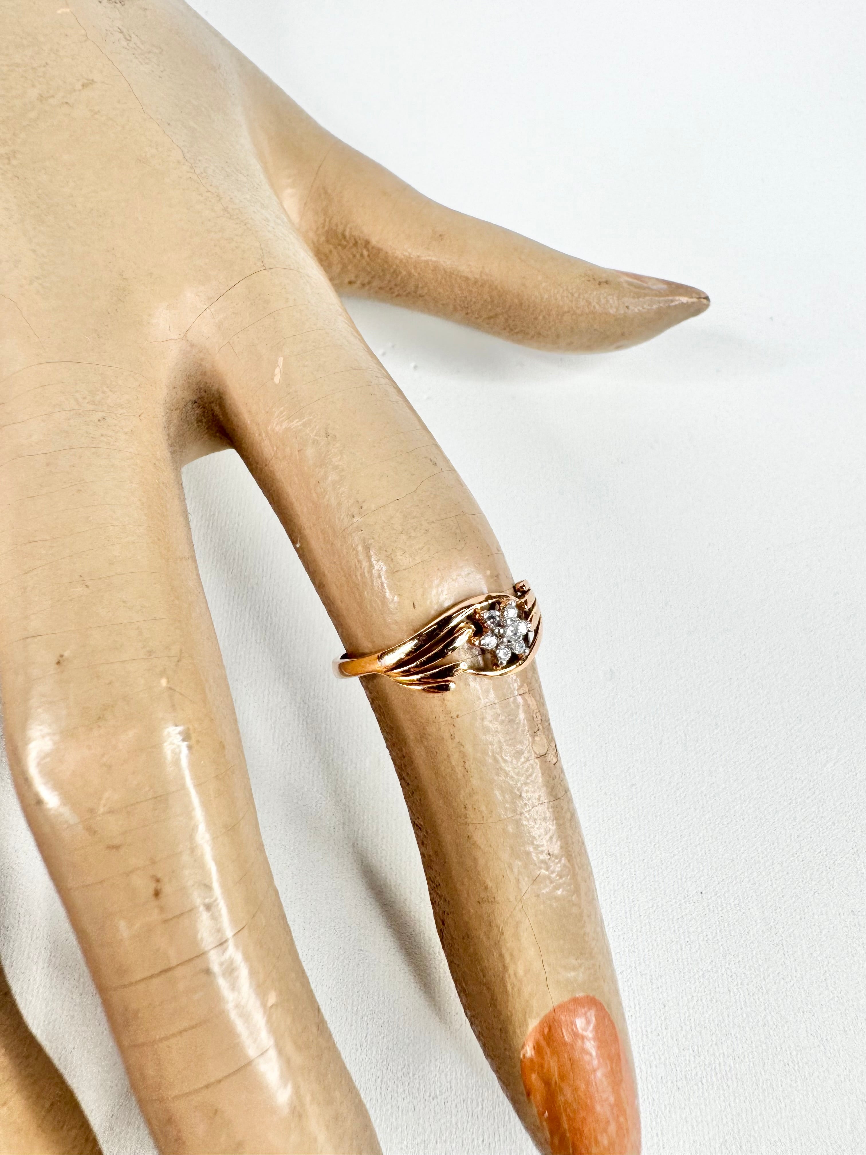 18ct Rose Gold & Cubic Zirconia Flower Ring