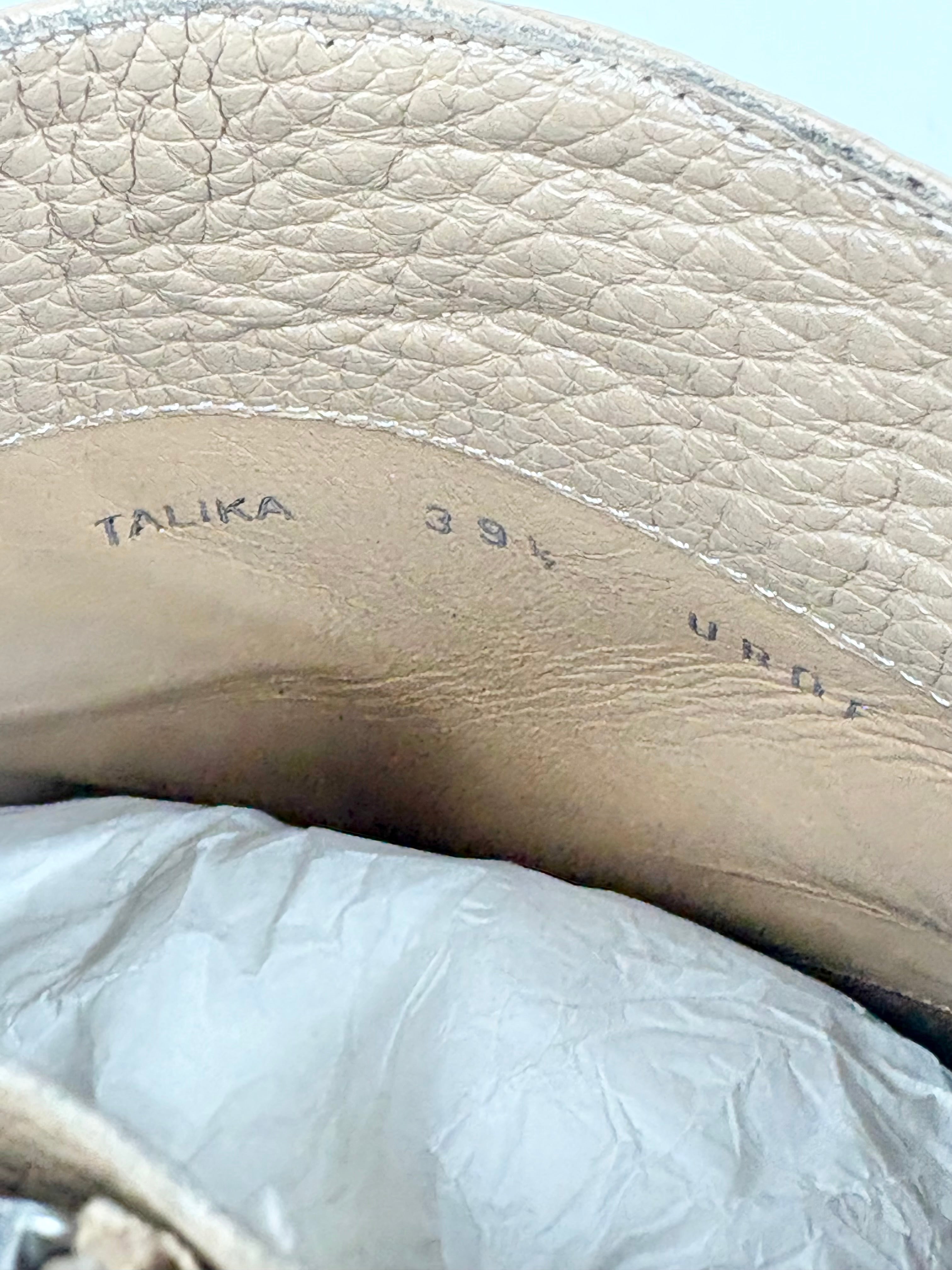 Bally Beige Grained Leather 'Talika' Ankle Boots - EU39.5