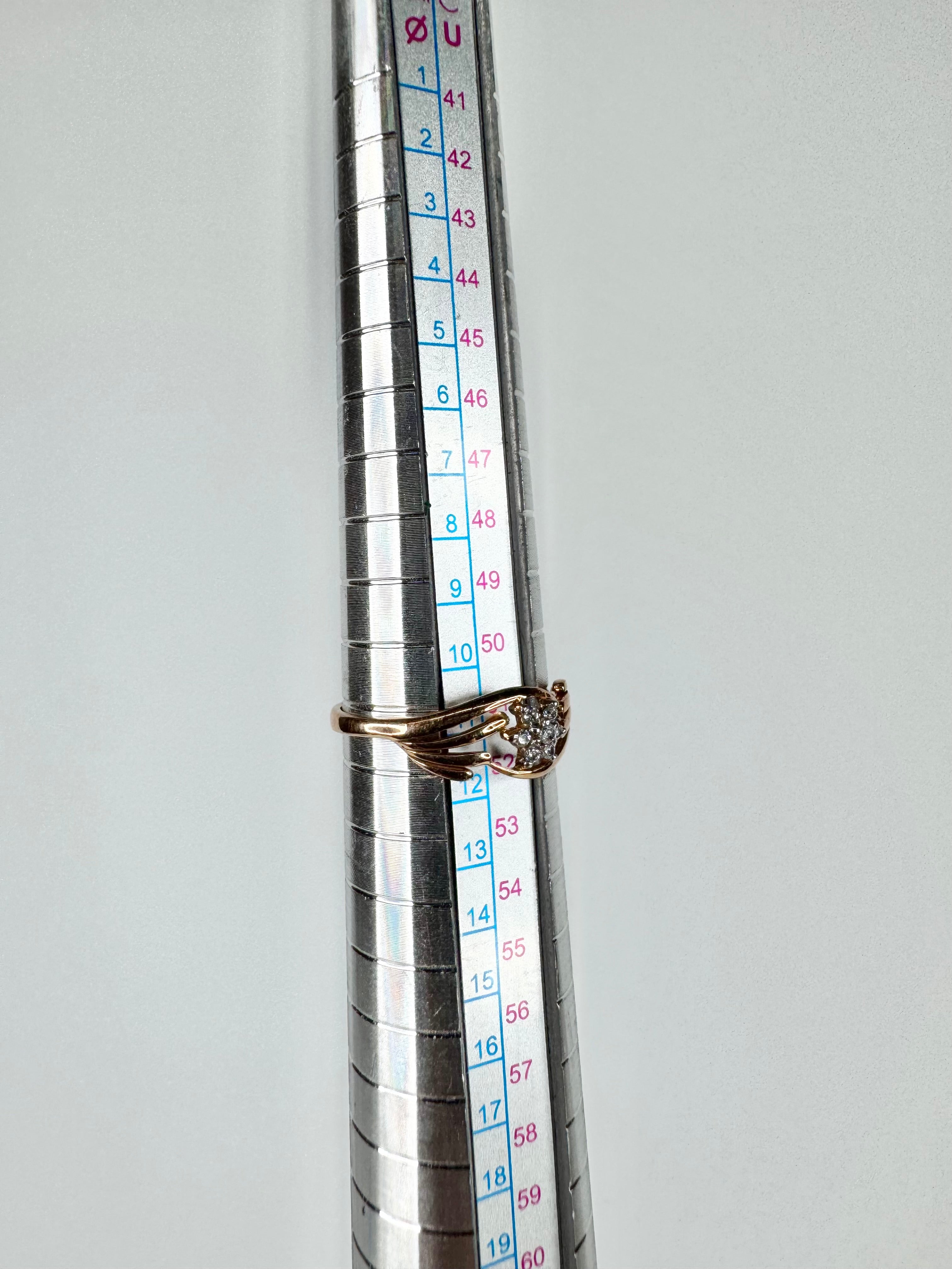 18ct Rose Gold & Cubic Zirconia Flower Ring