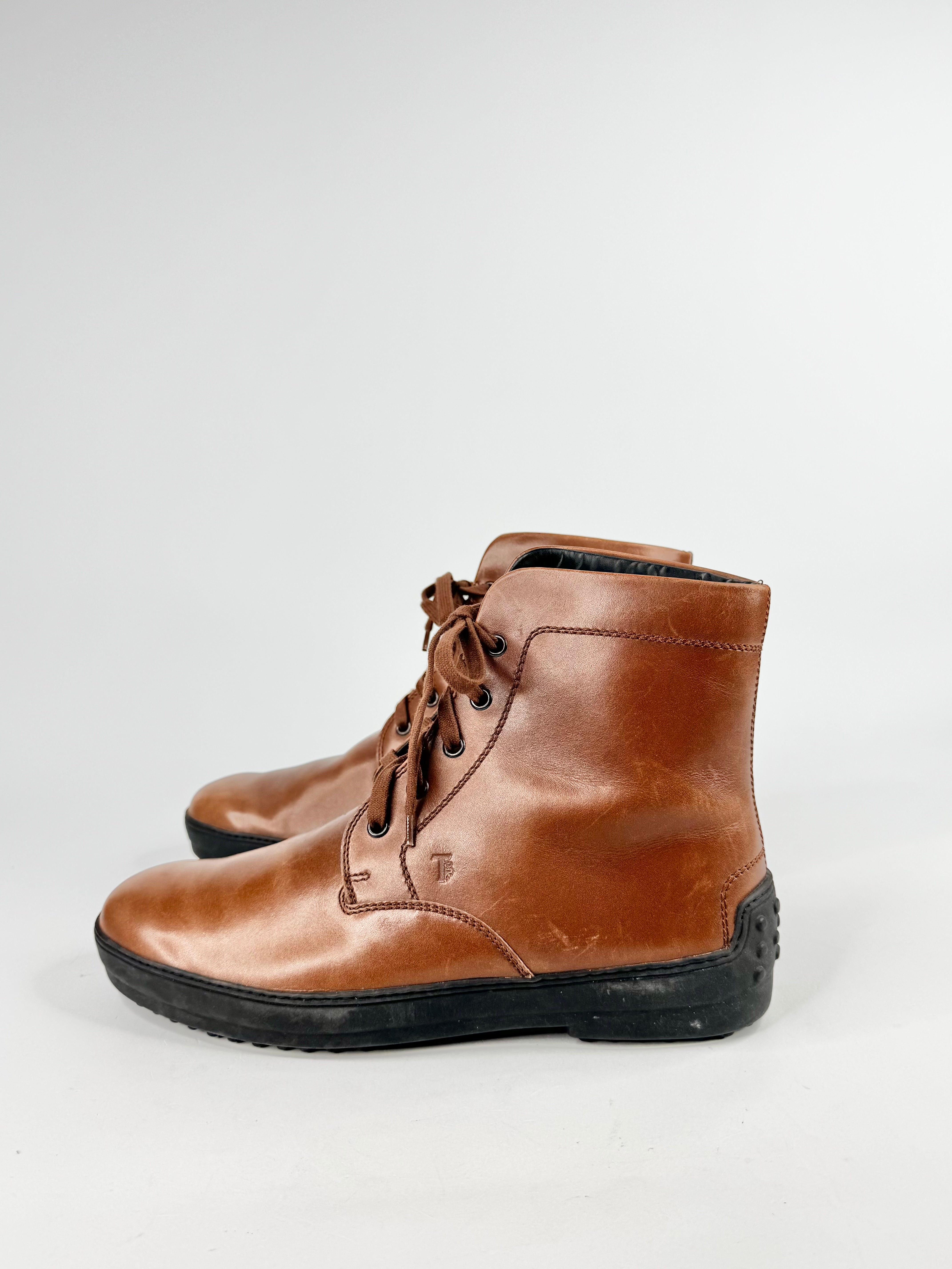 Tod's Milk Chocolate Lace Up Ankle Boots - 8