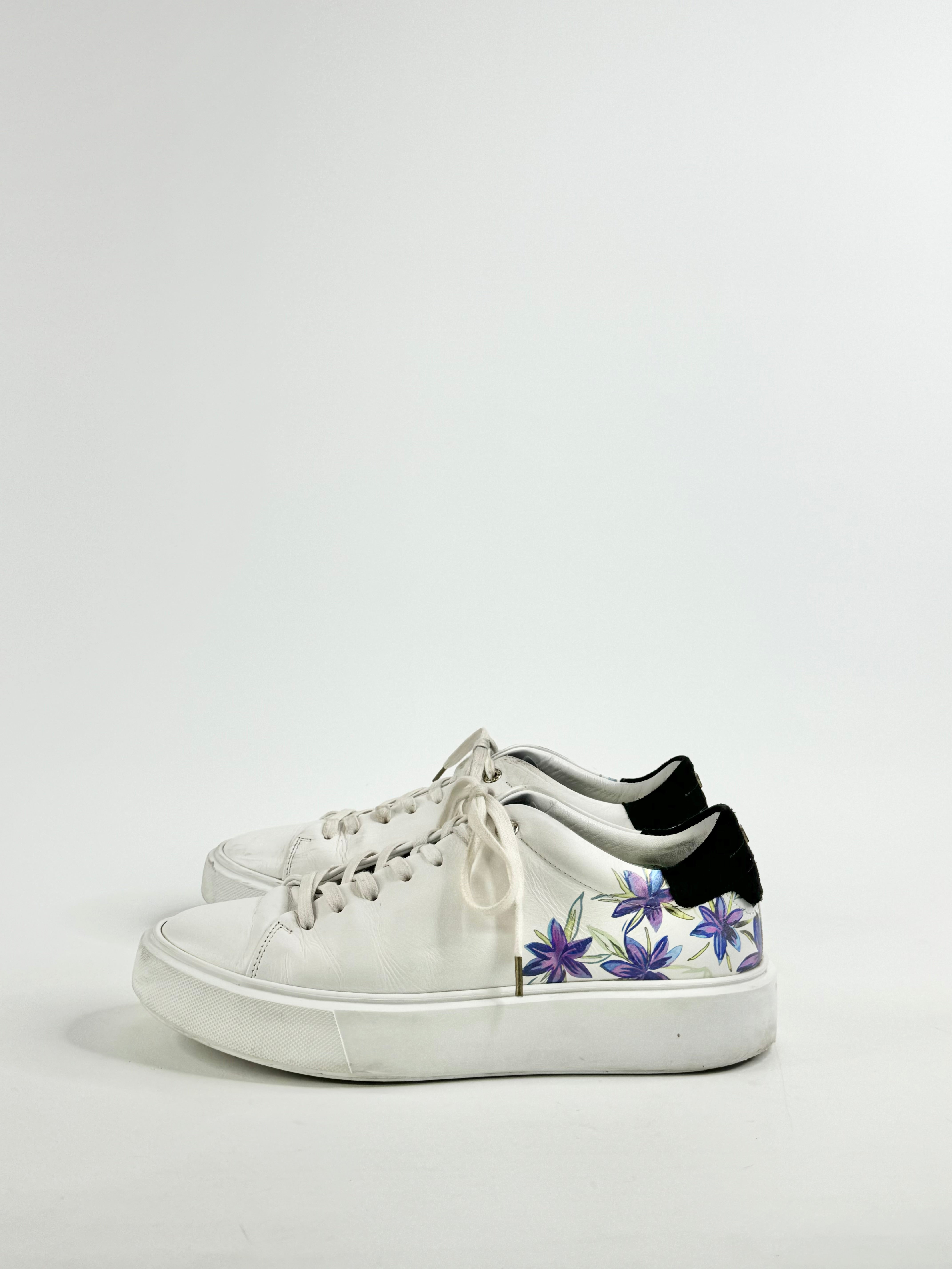 Ted Baker White Floral Painted Lace Ups - EU40