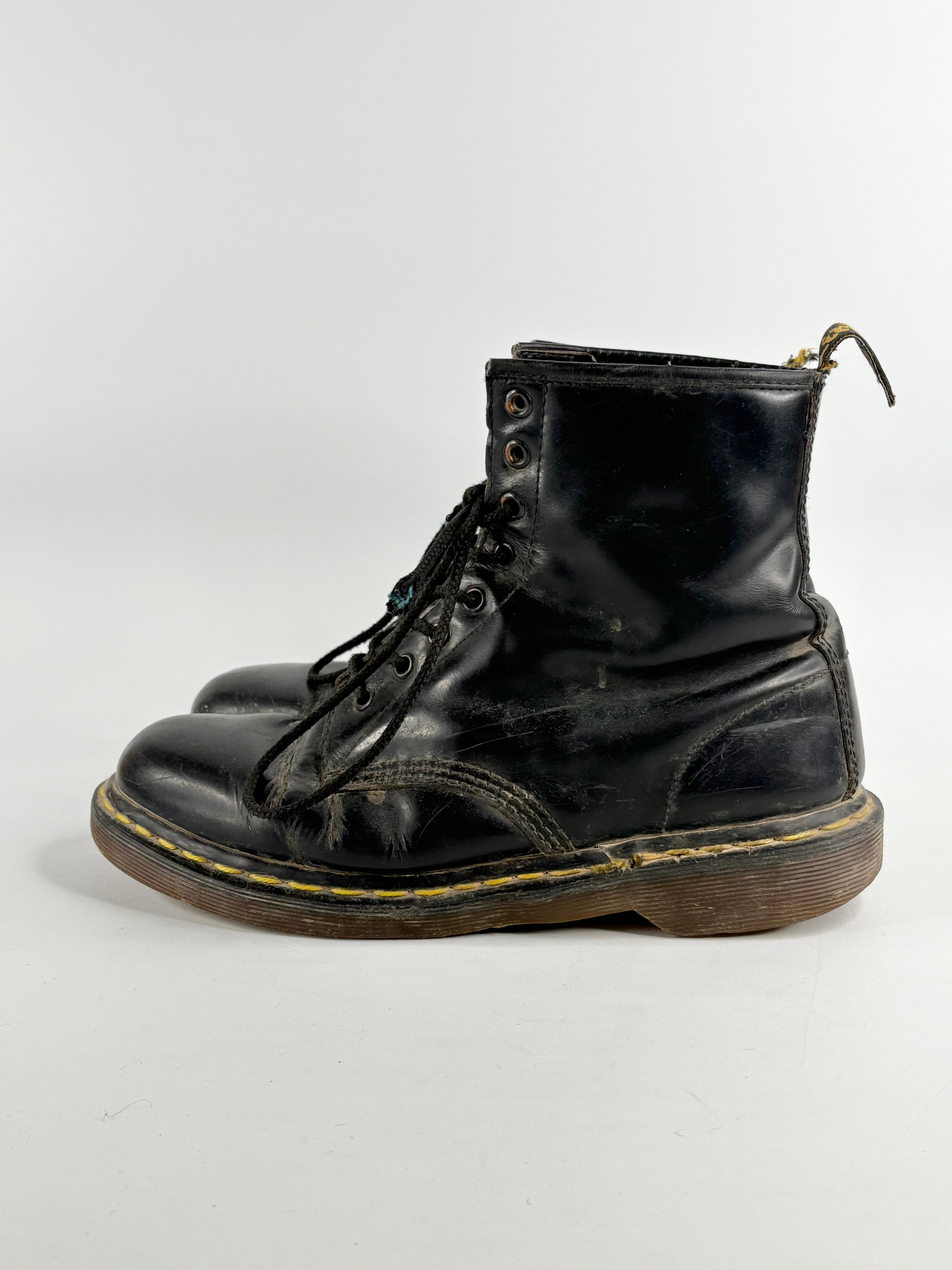 Dr. Martens Black Leather 8-Eye Lace Up Boots - EU42