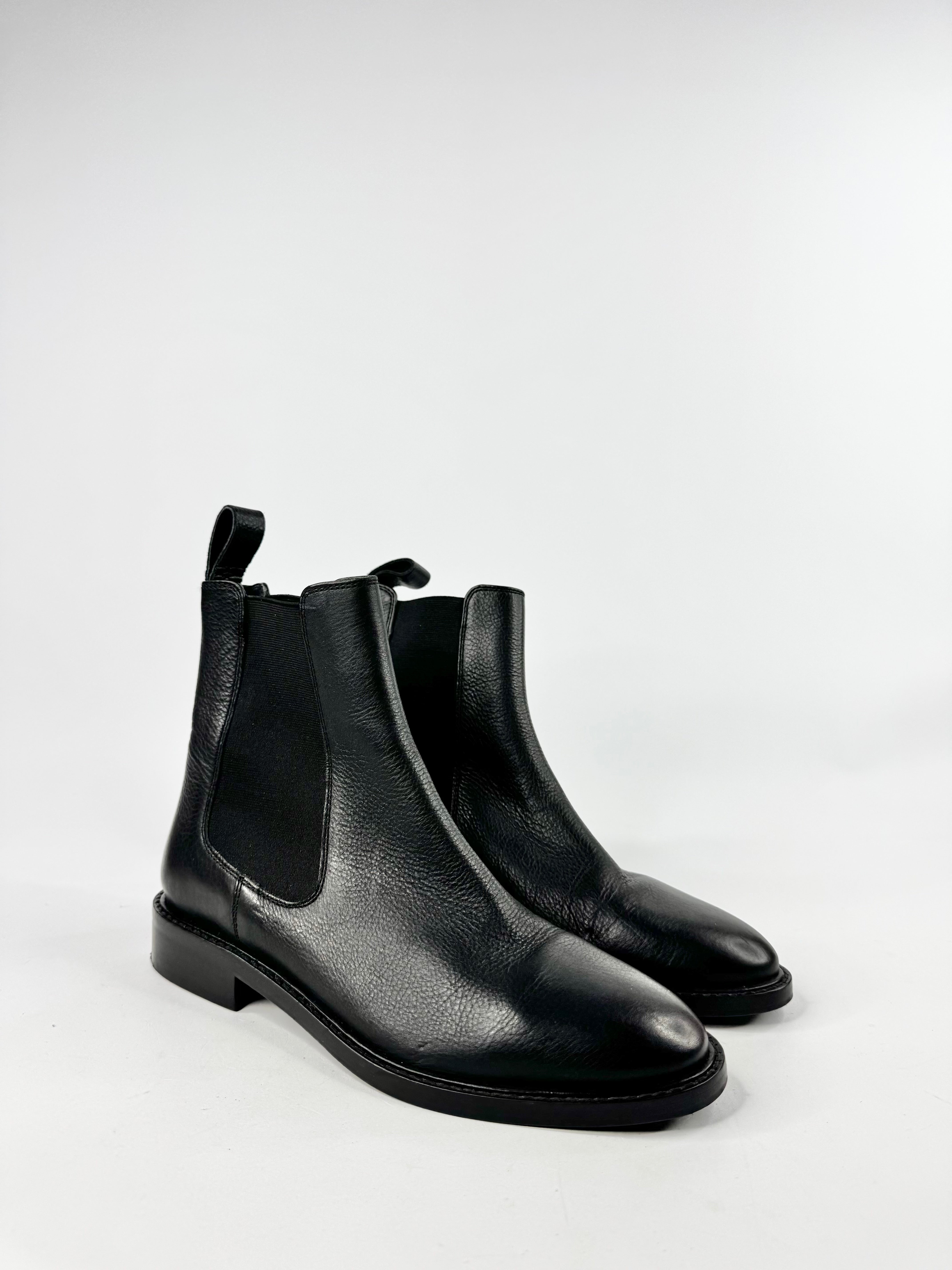 Assembly Label Black Grained Leather Ankle Boots - EU38