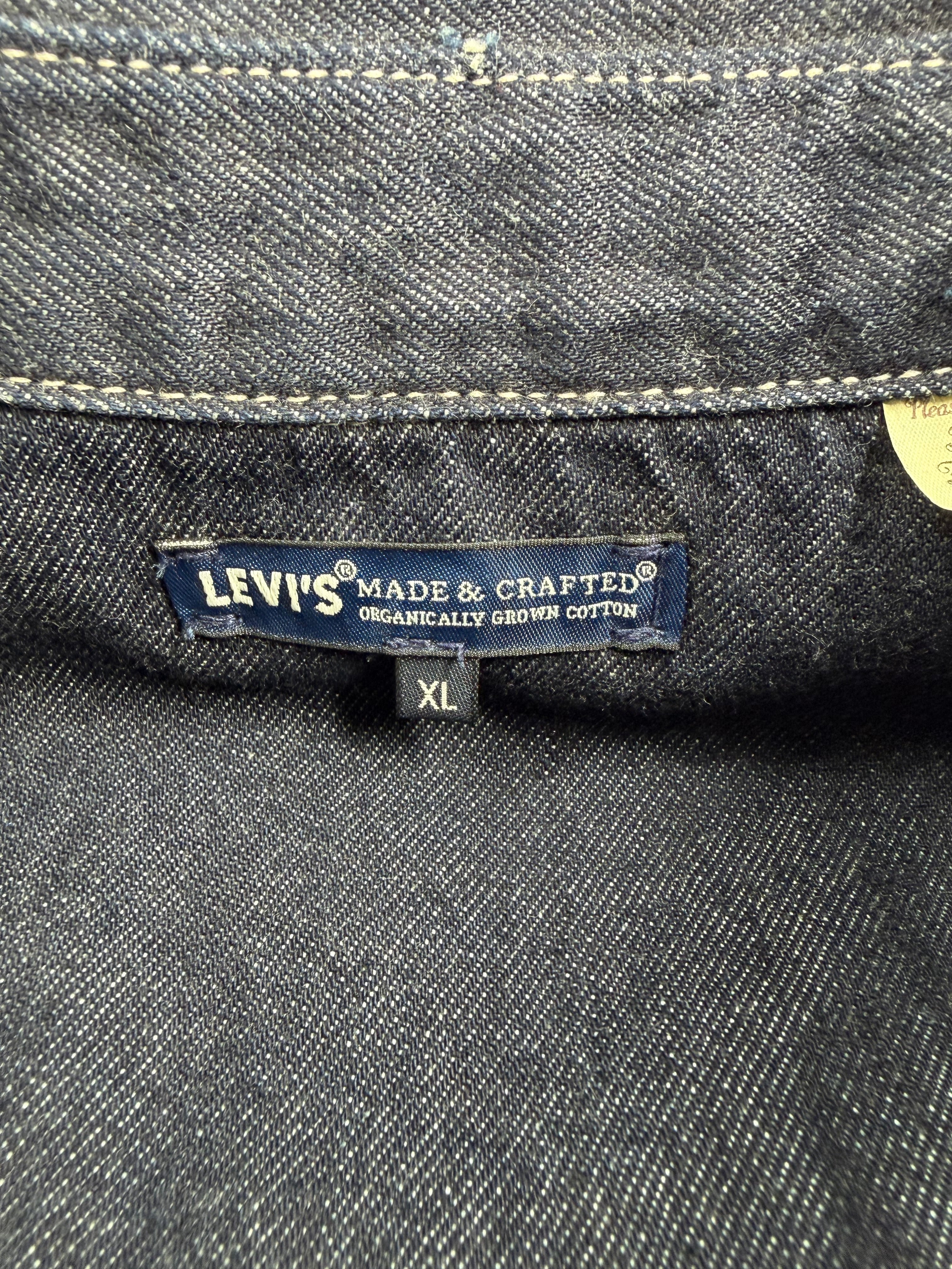Levi's Dark Blue & White Click Button Shirt - XL