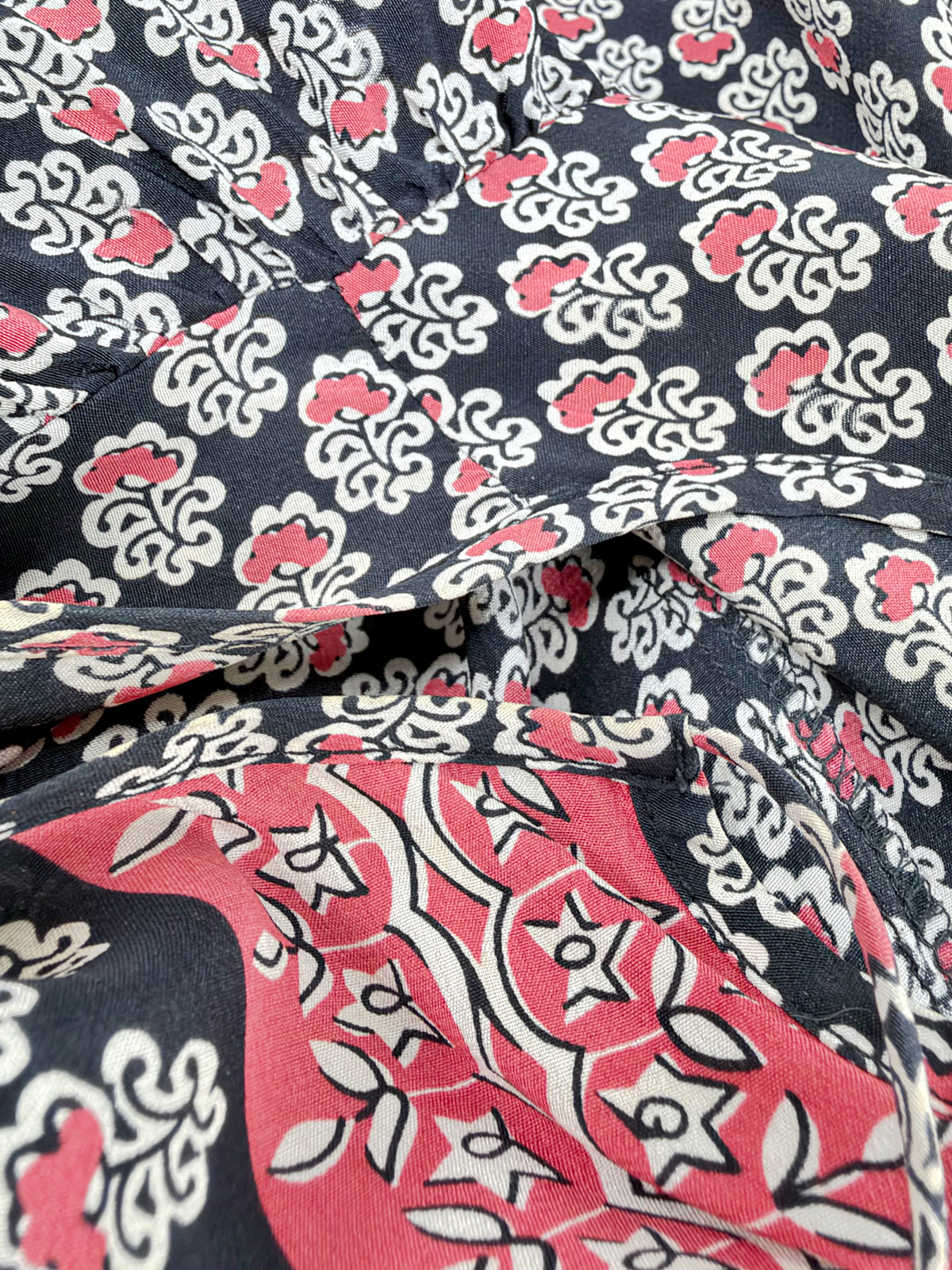Ulla Johnson Black & Peach Floral Patterned Silk Blouse - AU8/10