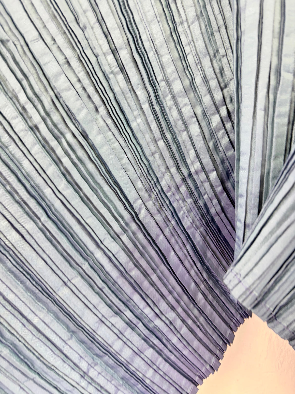 Kathleen Berney Lavender & Periwinkle Architectural Pleated Vest - AU12/14/16