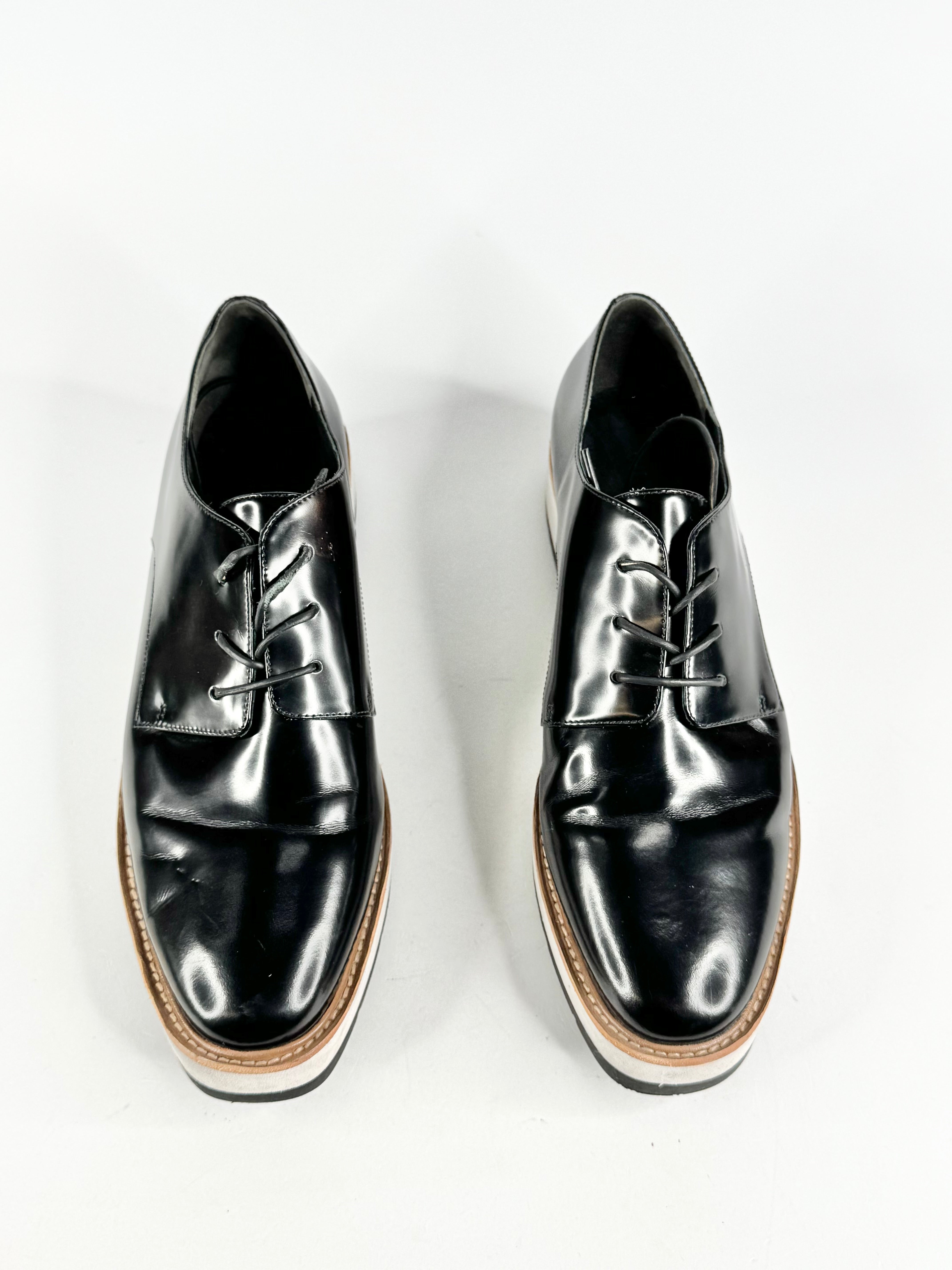Vince Black Leather 'Reed' Lace Ups - EU38