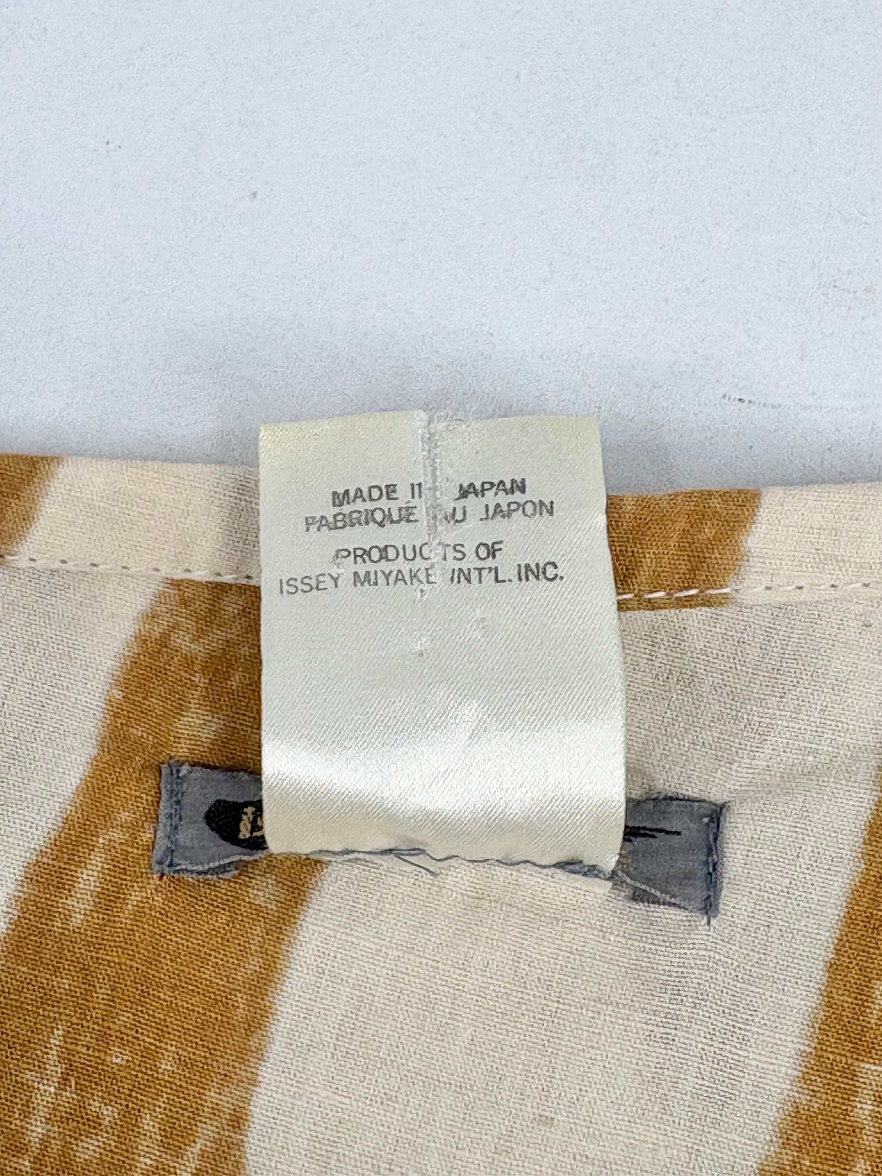 Vintage 80s Issey Miyake Beige Striped Boxy-Fit Top - M