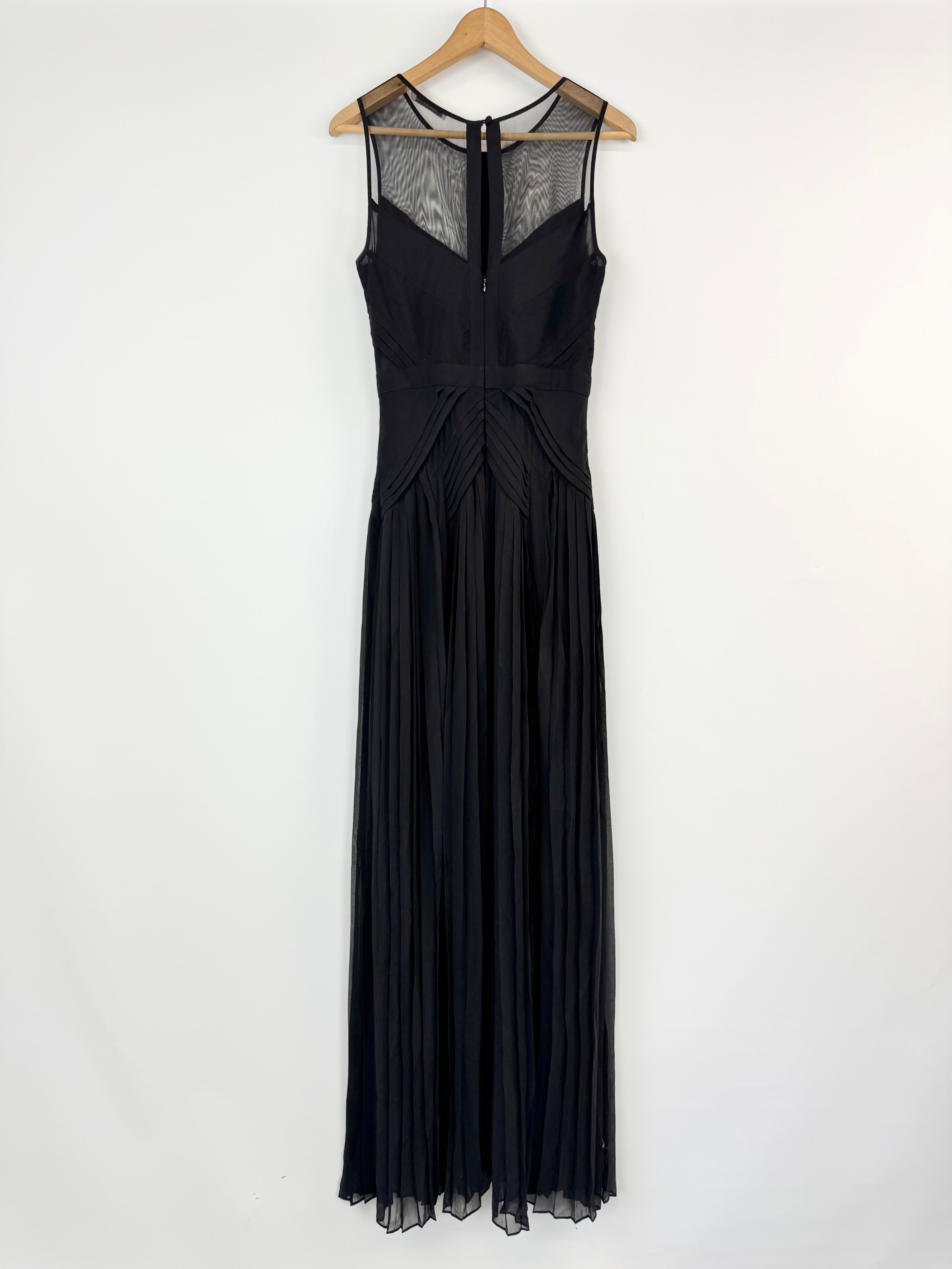 Thurley Black Sleeveless Pleated Dress - AU12