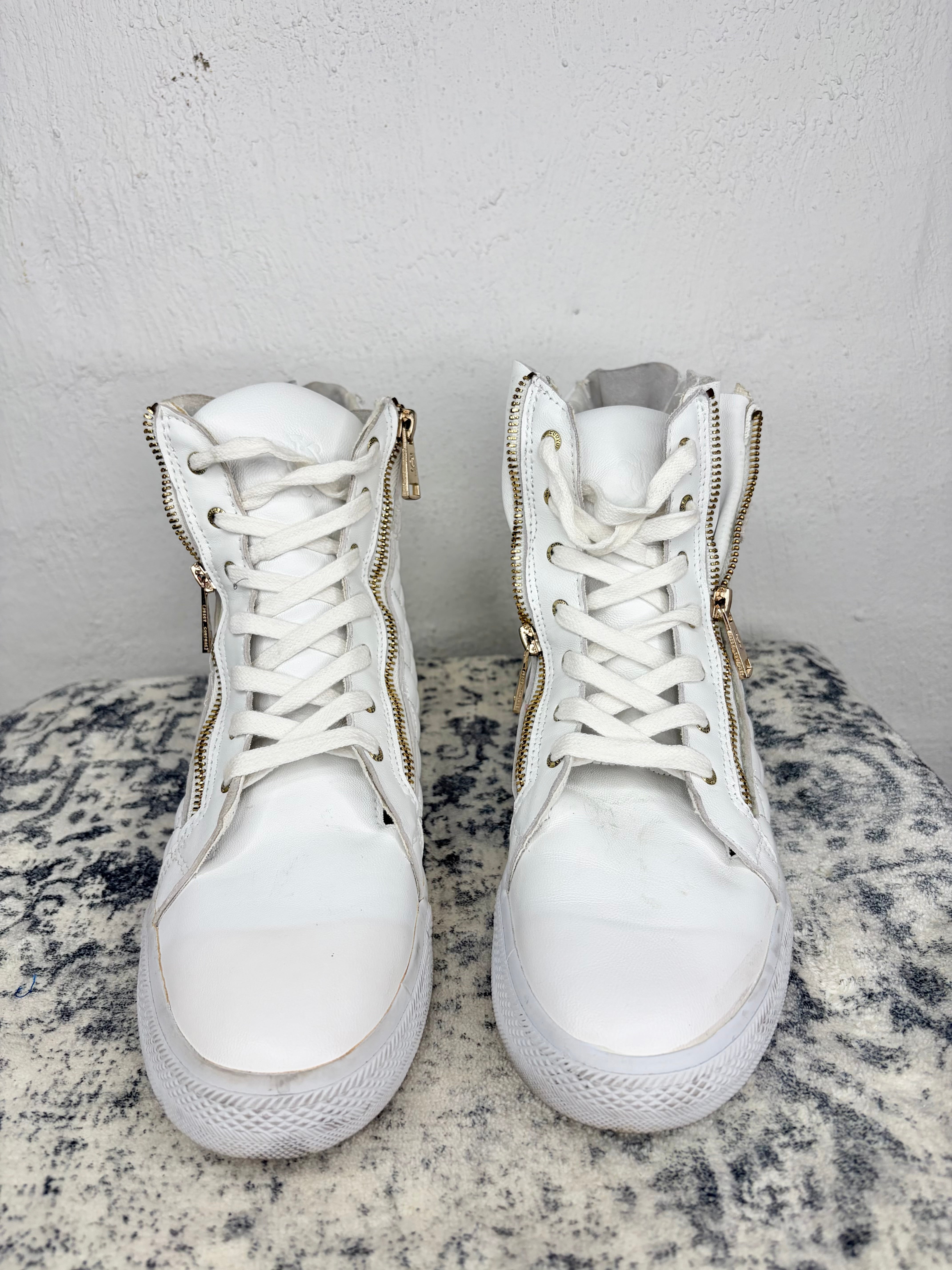 Juicy Couture White Quilted High-Top 'Ilianna' Sneakers - EU40