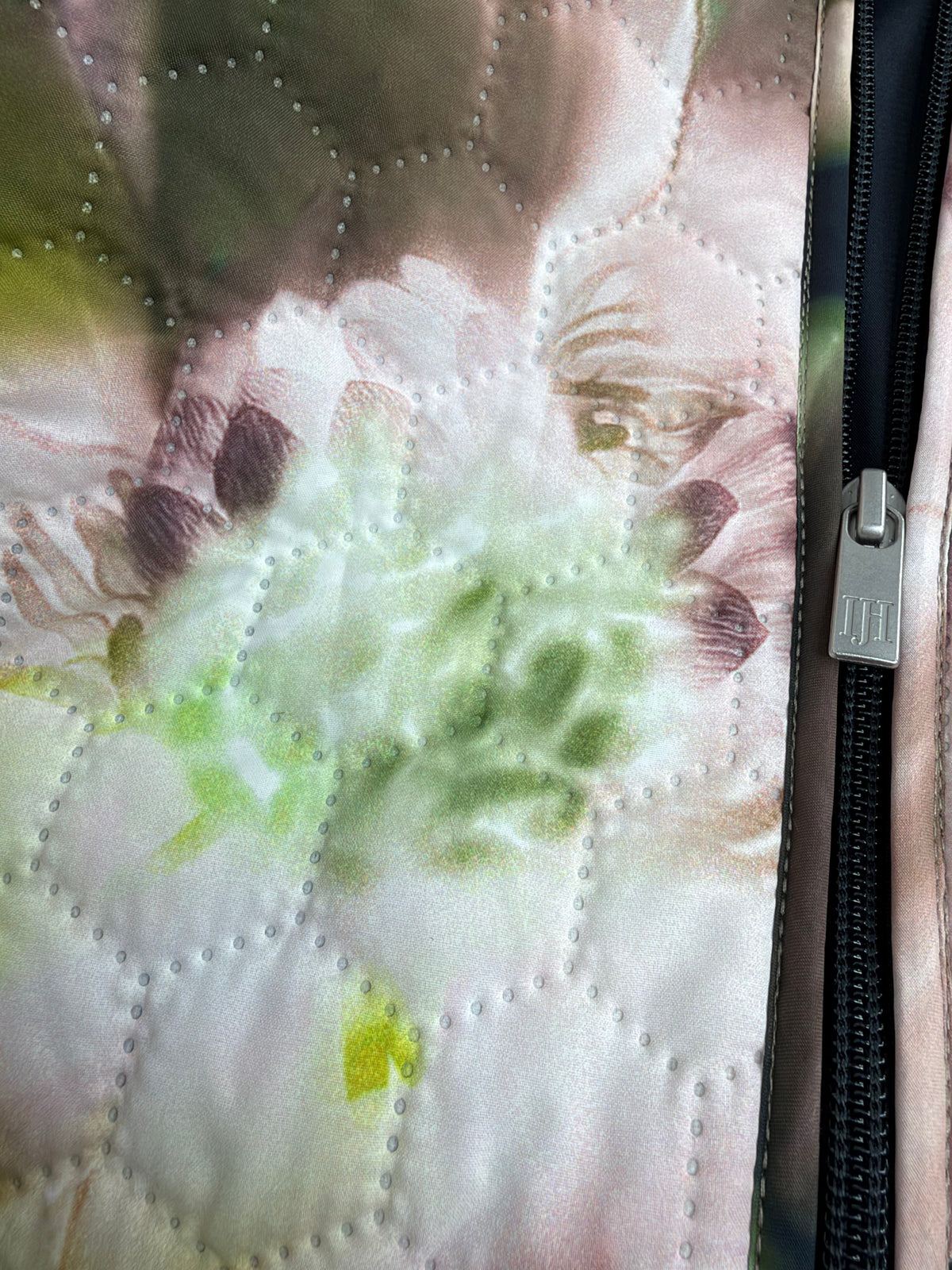 llse Jacobsen Pink & Green Honeycomb Quilted Jacket - AU8/10