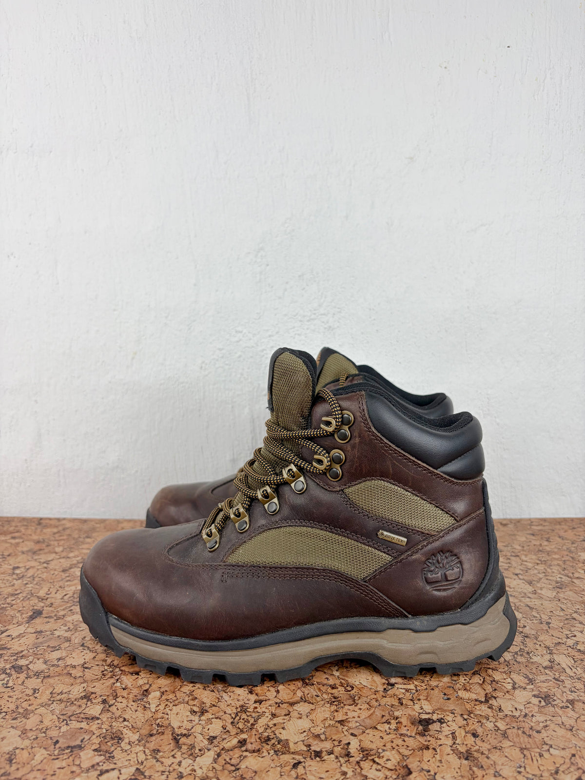 Timberland Leather Lace-Up Hiking Boot - EU41.5