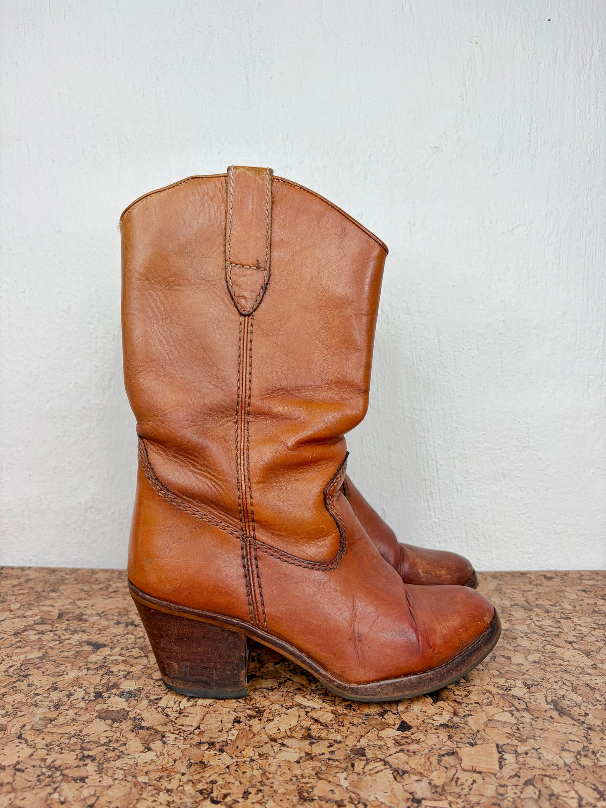 Vintage 90s Chestnut Heeled Cowboy Boots - EU36.5