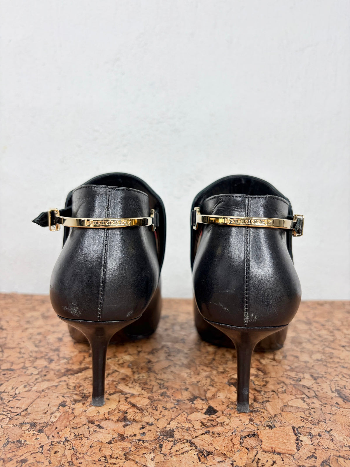 Burberry Black Leather Pointed Toe Stiletto Ankle Boots - EU36