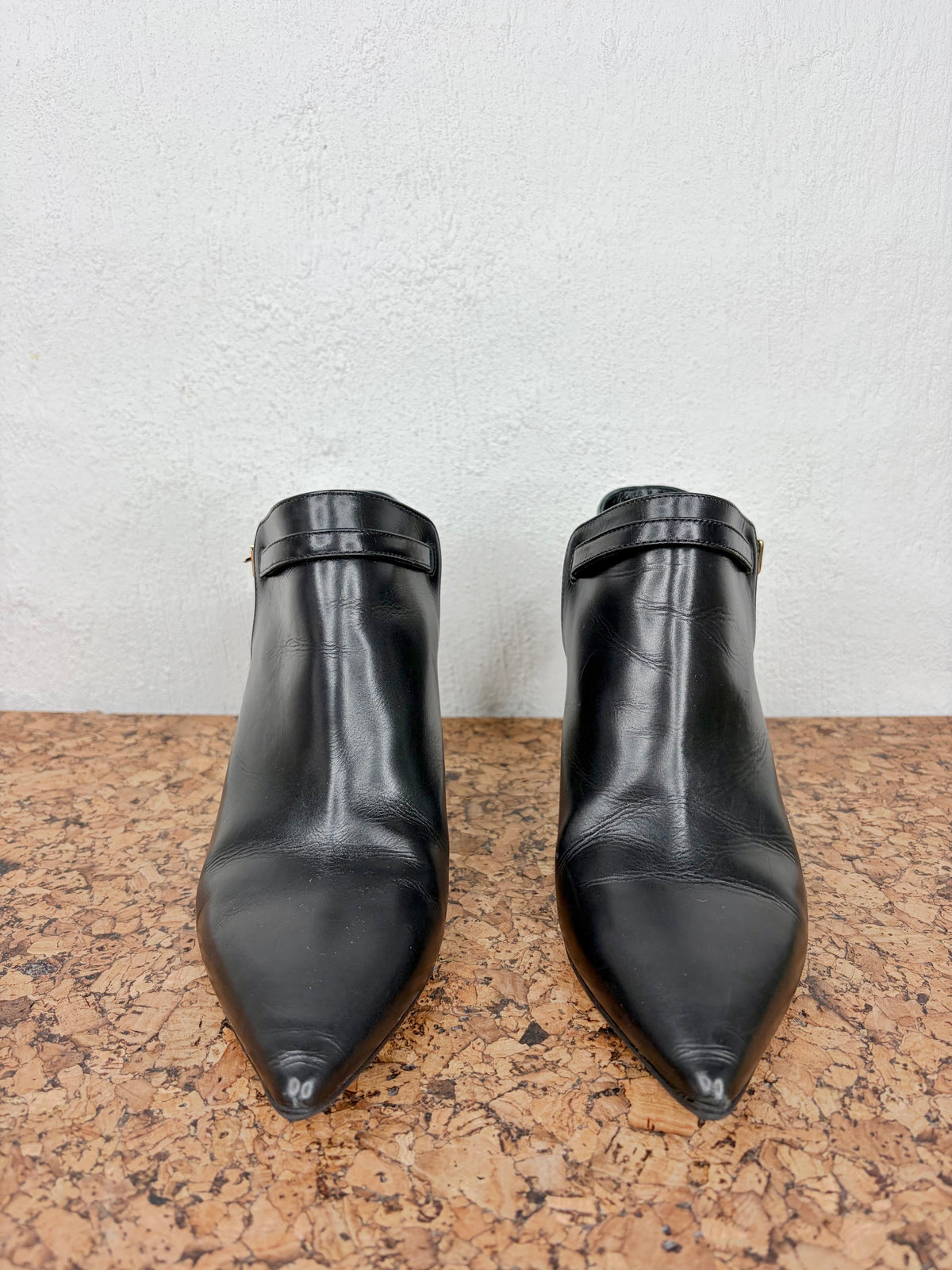 Burberry Black Leather Pointed Toe Stiletto Ankle Boots - EU36